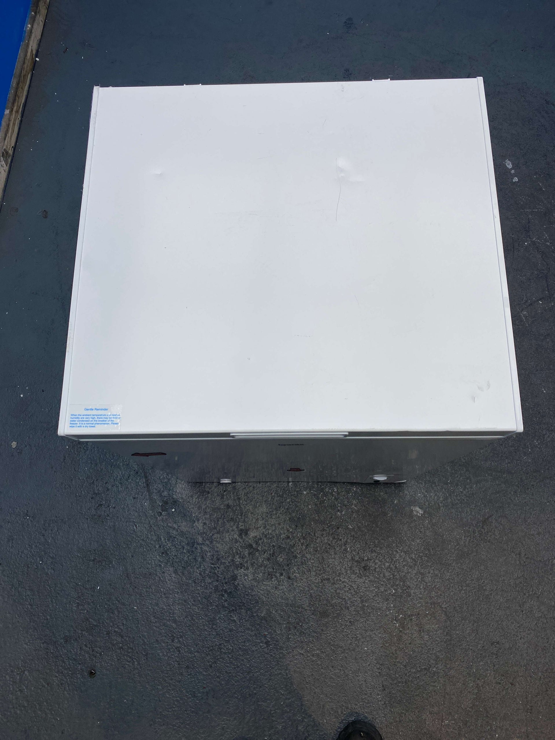 Igenix IGCF0150W 142 Litre Freestanding Chest Freezer
