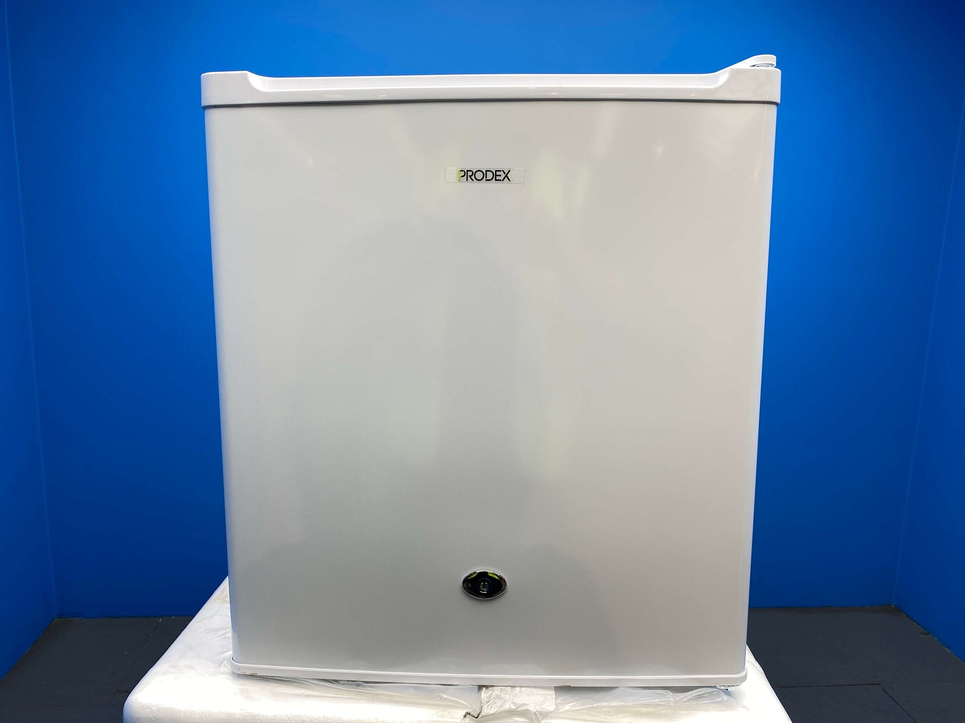 Prodex PX3711W 41 Litre Table Top Mini Fridge
