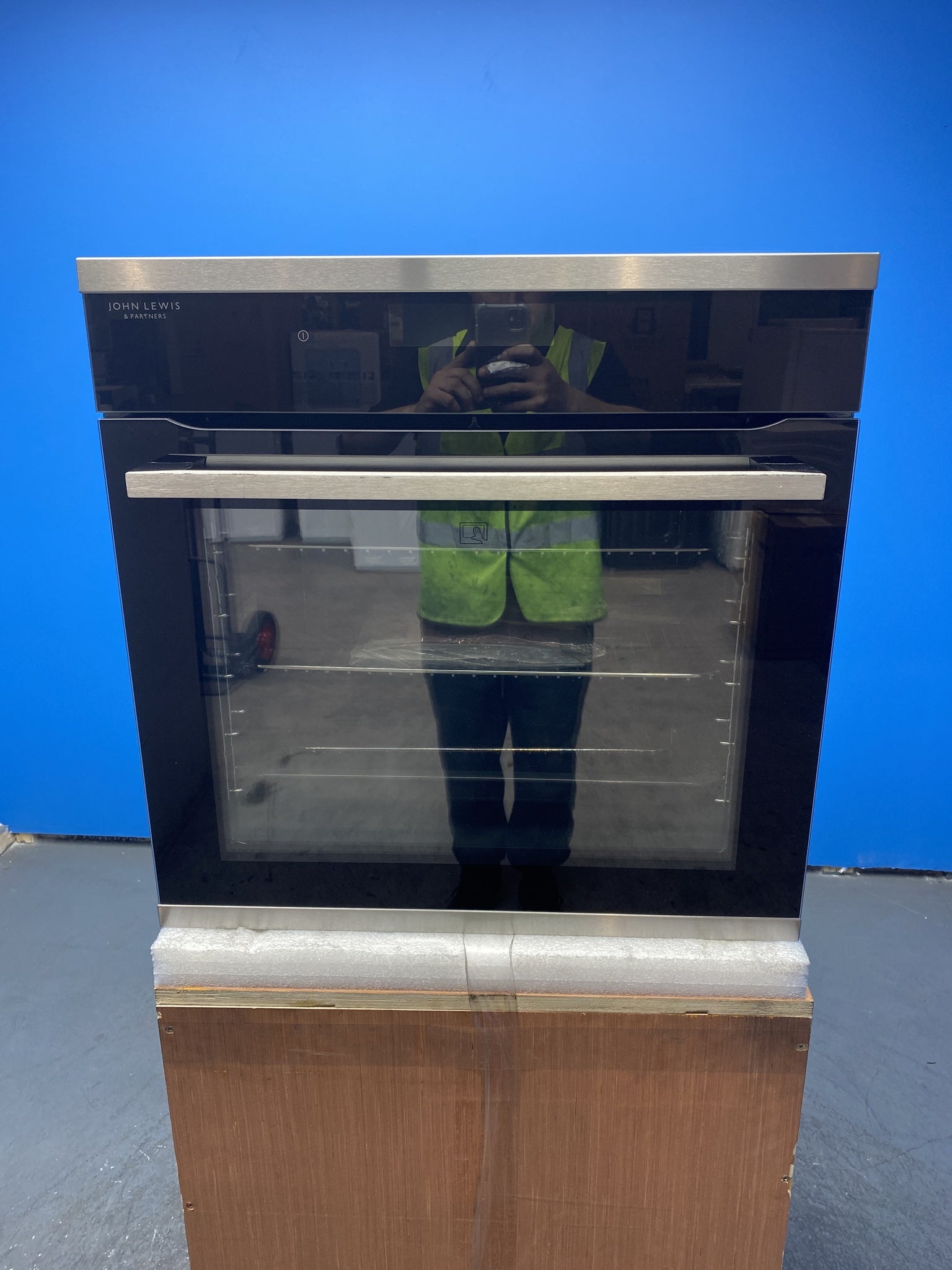 John Lewis JLBIOSS750 71L Built-In Self-Cleaning Single Oven