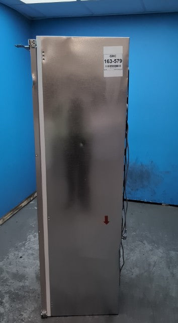 #GRC-163-579 - Bosch 54cm Integrated Tall Larder Fridge – 310L Capacity, MultiBox, SuperCooling