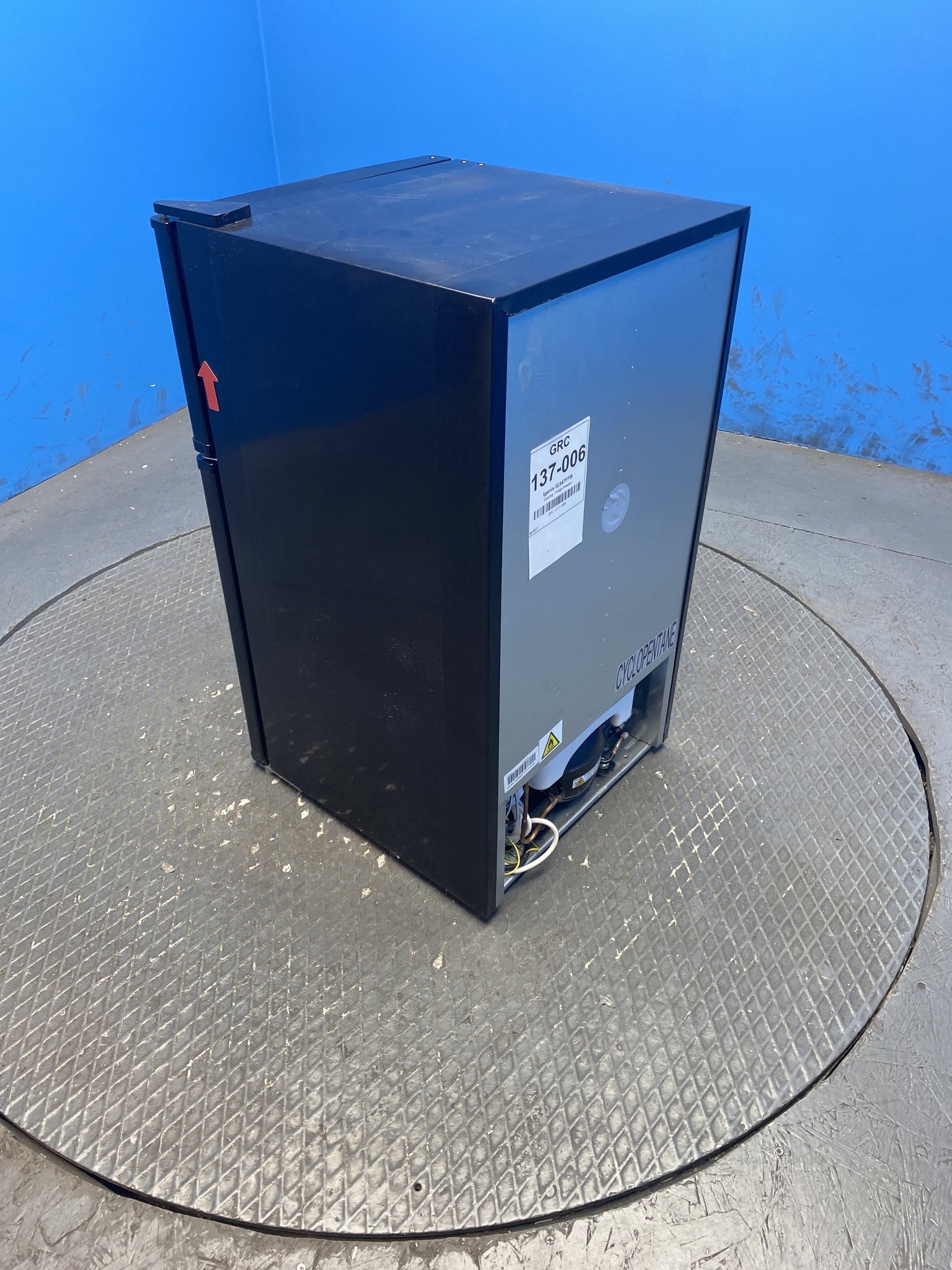 Igenix IG347FFB 96 Litre Under Counter Fridge Freezer