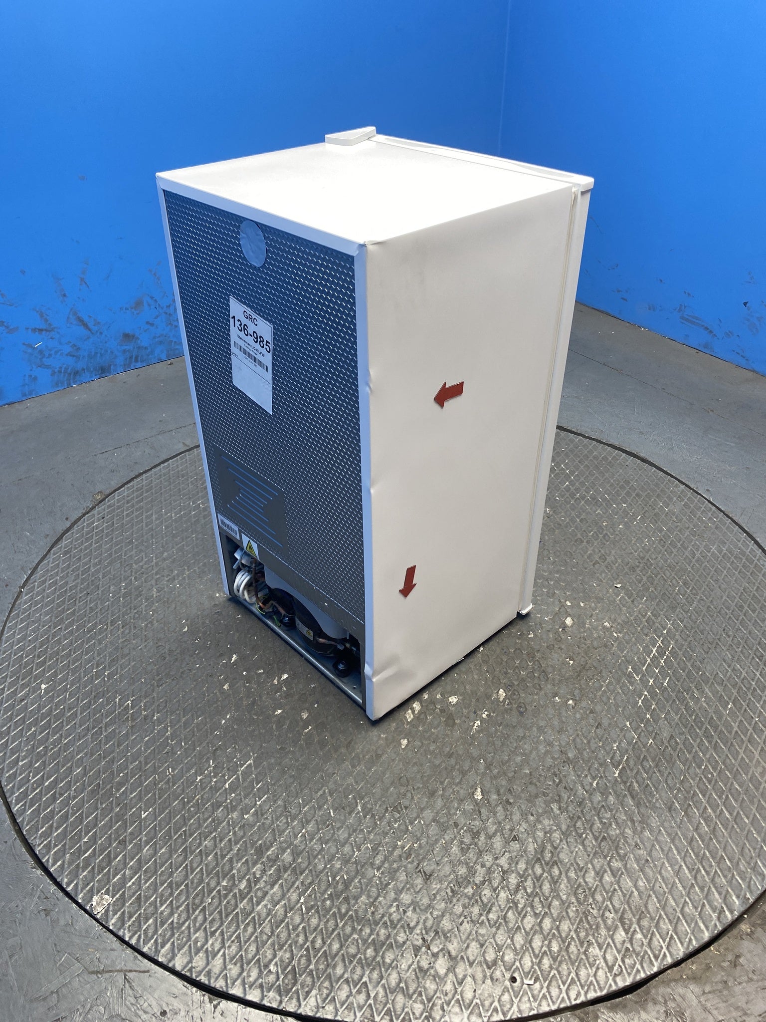 Statesman UC47LFW 93 Litres Under Counter Fridge