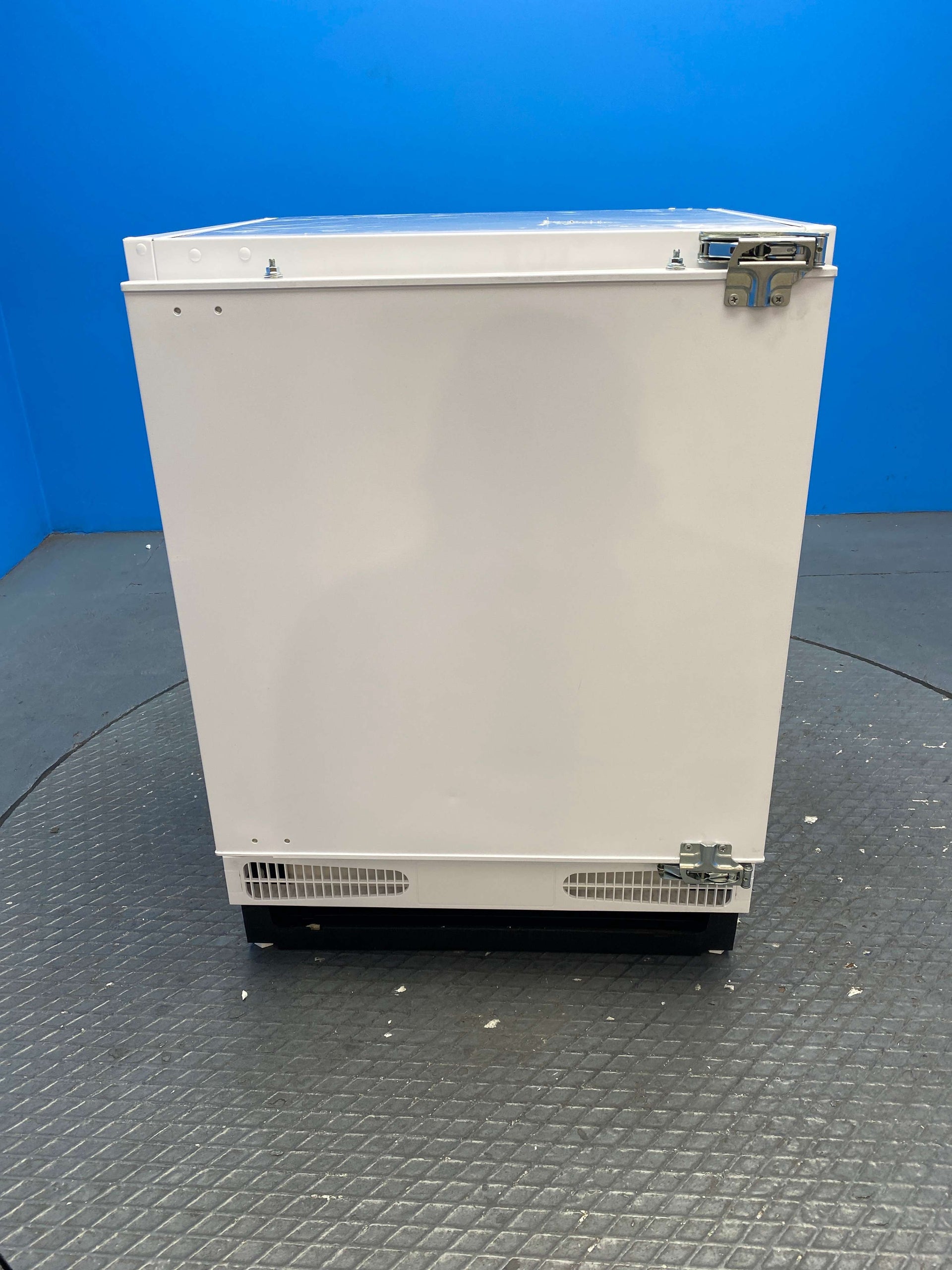 Statesman BU160LF4E 60cm Integrated Undercounter Fridge