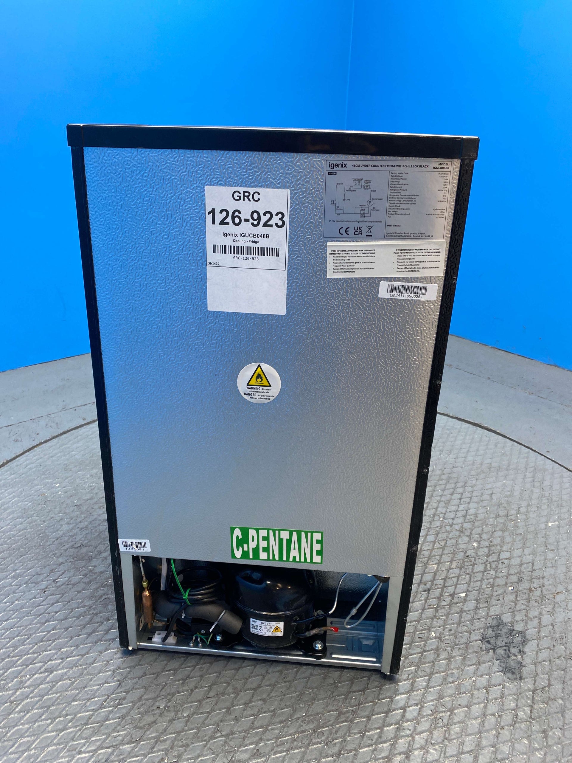 Igenix IGUCB048B 81 Litre Under Counter Fridge