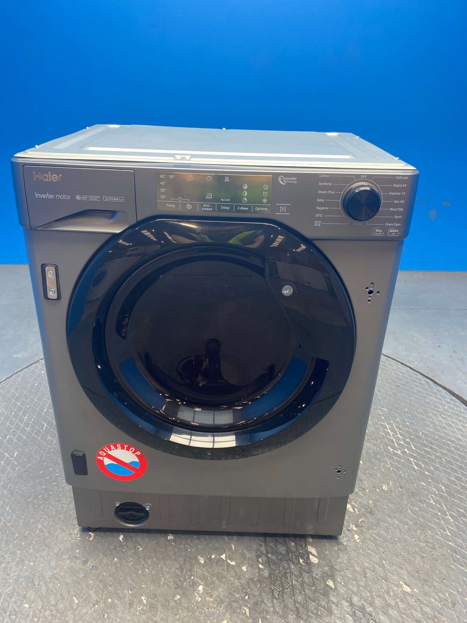 Haier HWQ90B416FWBR Series 4 Integrated 9kg 1600 Spin Washing Machine
