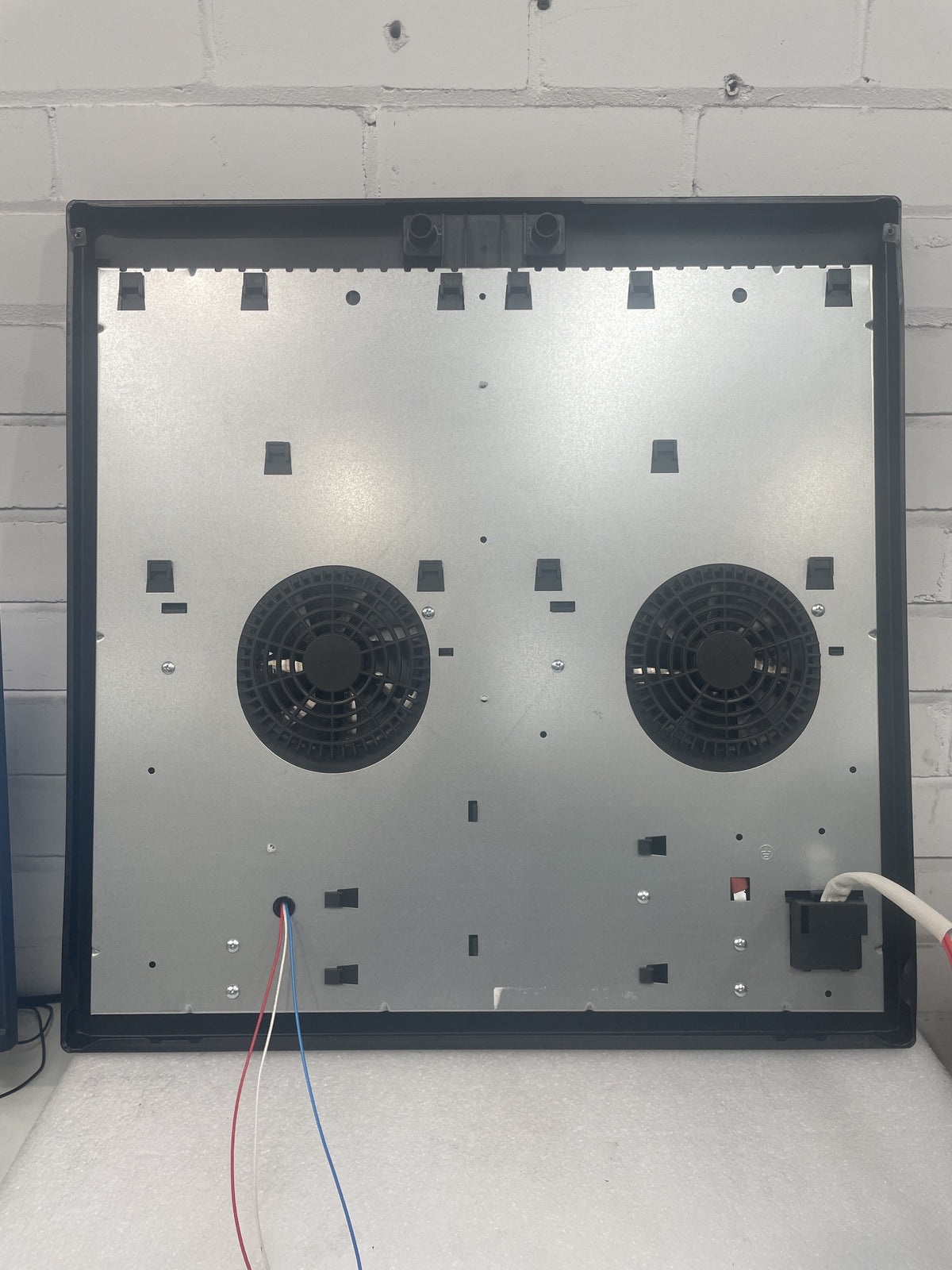 #GRC-157-541 - Hisense HDCEIT6C20B Electric Cooker Hob Complete