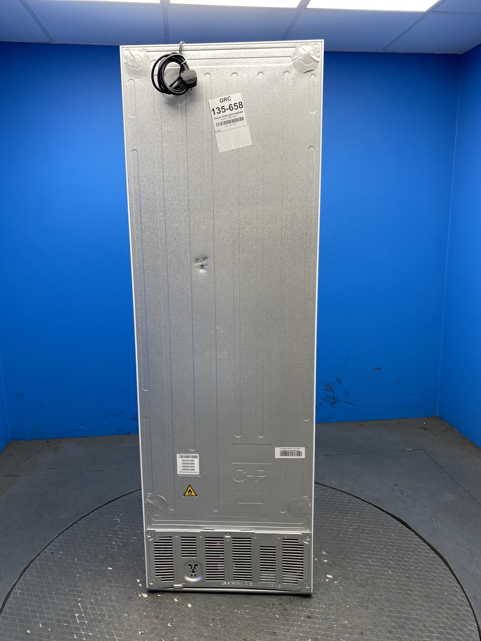 Hoover HONCQ2T618EWKR 60/40 Total No Frost Fridge Freezer