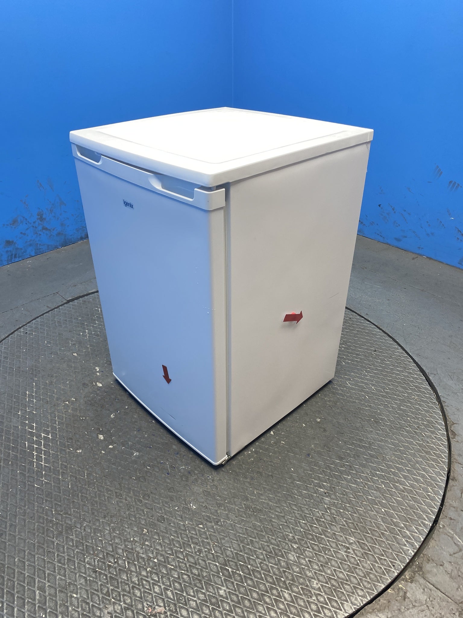 Igenix IG355W 94 Litre Under Counter Freezer