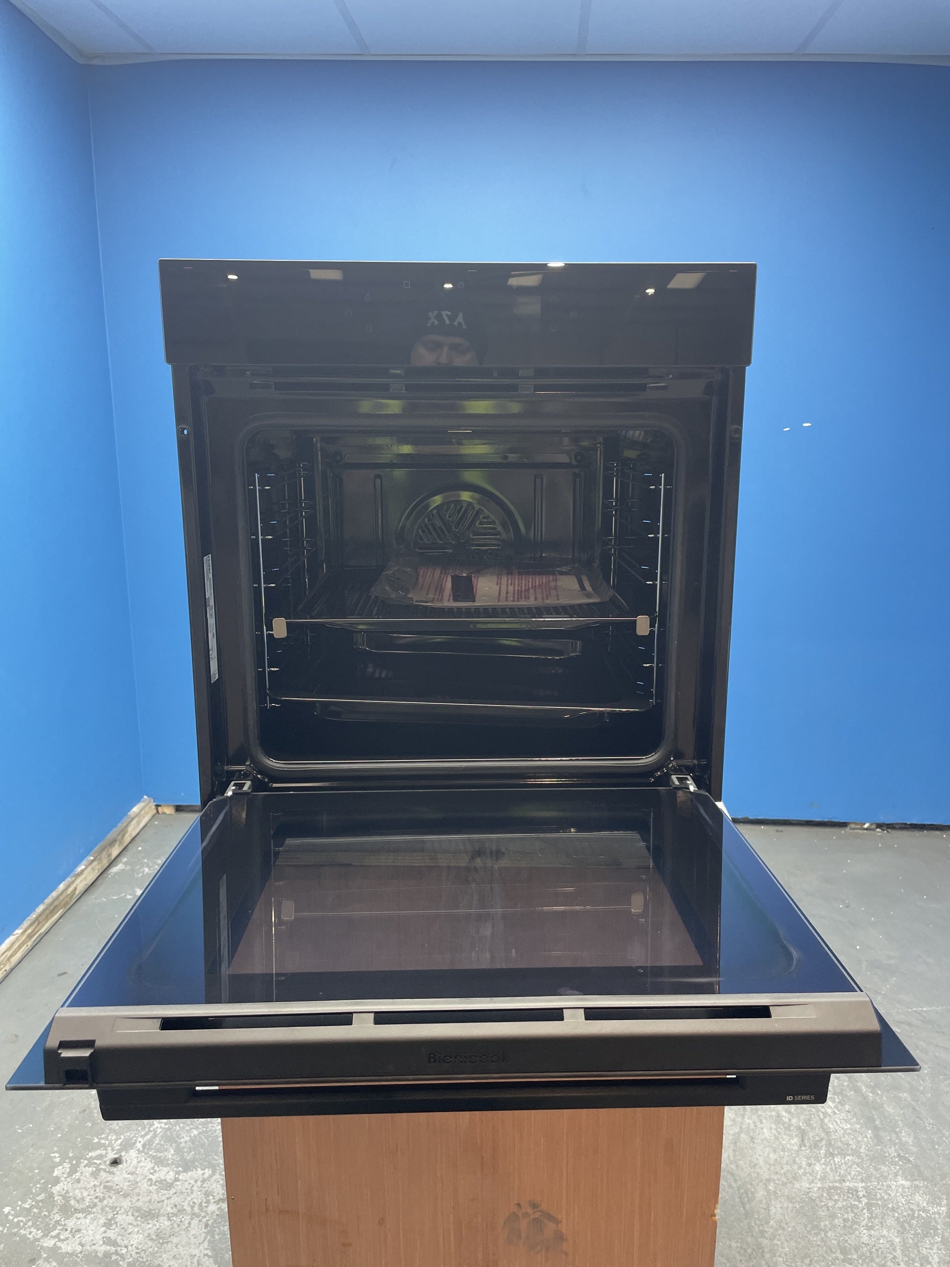 #GRC-155-749 - Haier H6ID25G3HTB2 ID Series 2 Built-in Single Electric Oven