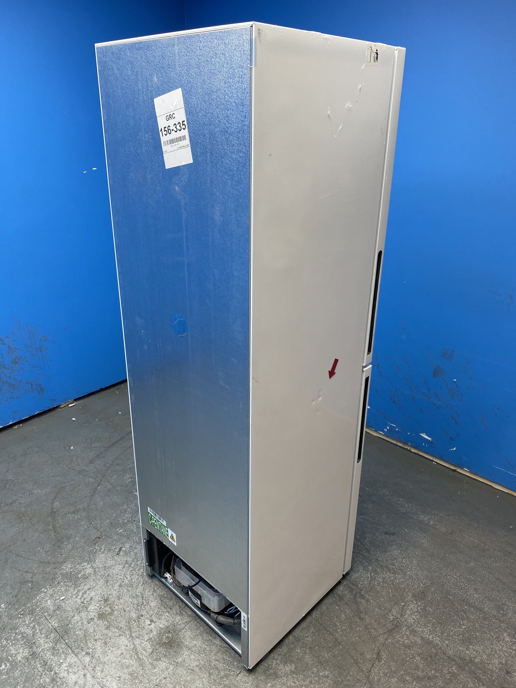 #GRC-156-335 - Hoover HVT3CLECKIHW 235 Litre Combi Fridge Freezer