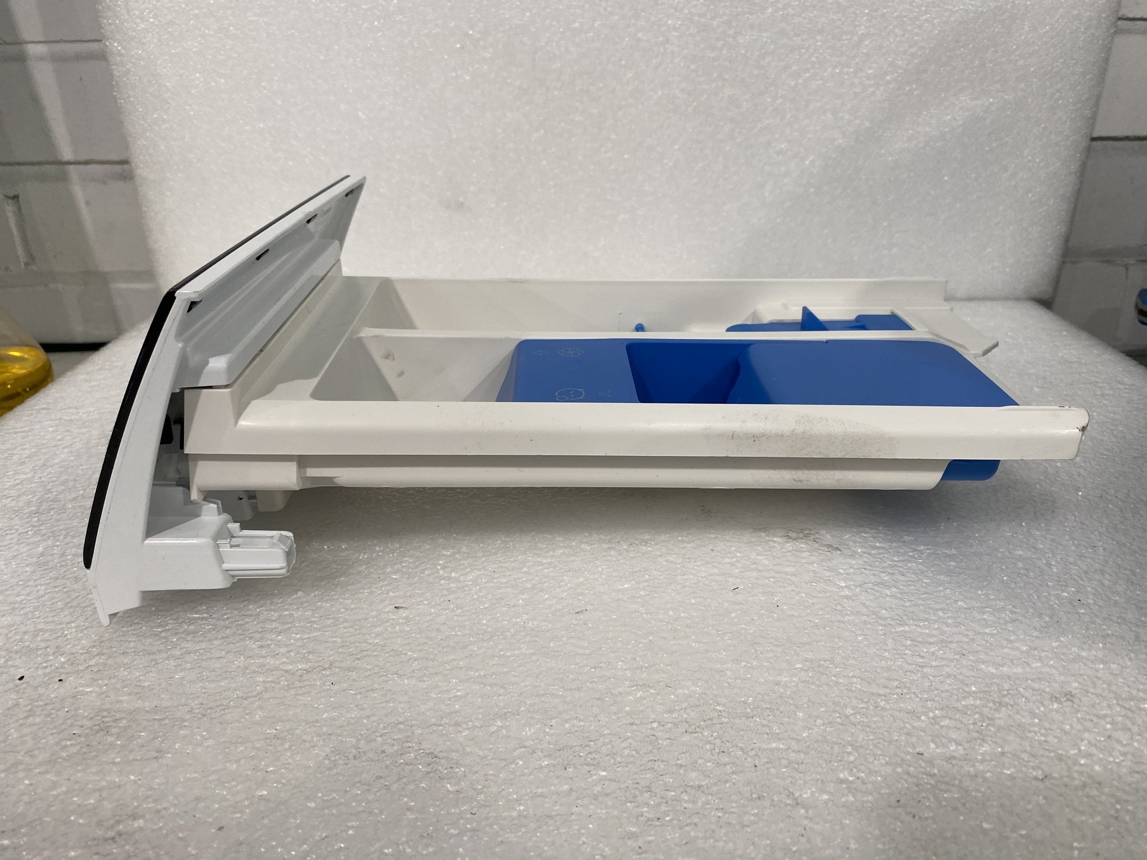 #GRC-158-327 - Haier HW100-BD14979U1 Washing Machine Dispenser Drawer