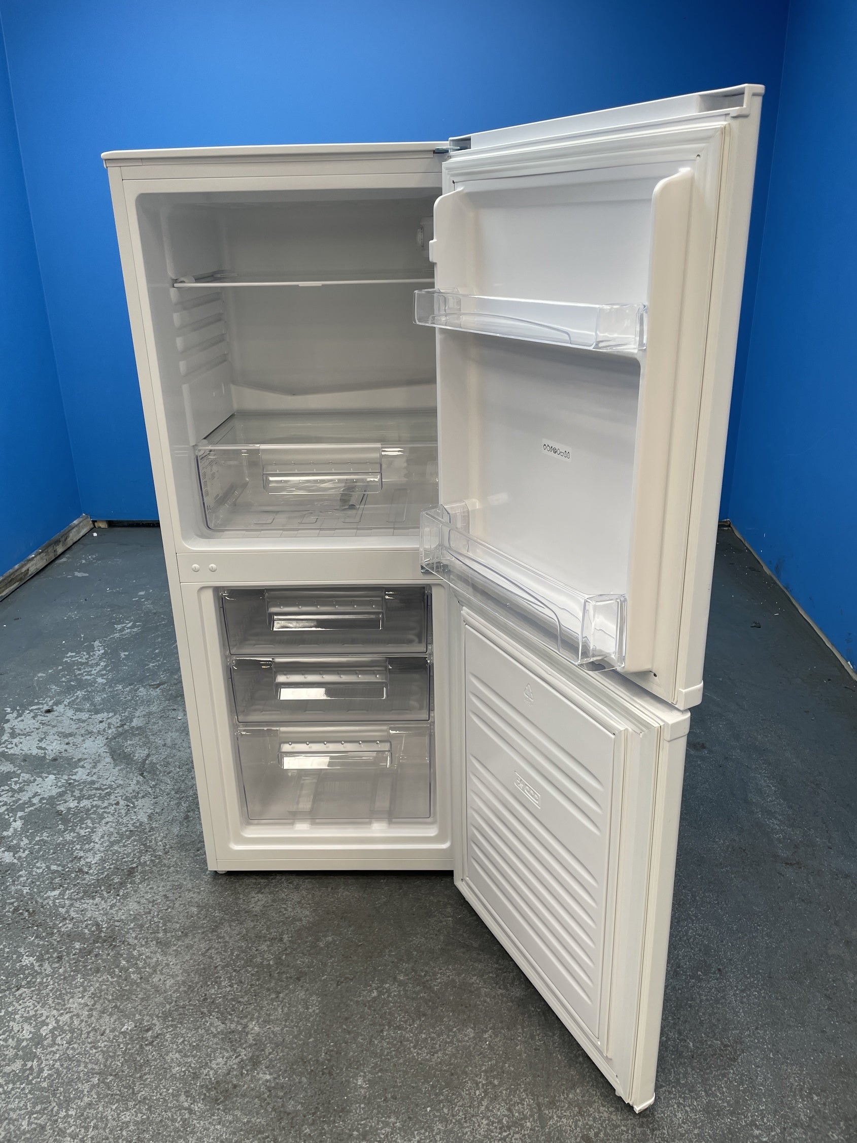 #GRC-155-584 - Candy CCH1S135EWK 55cm 185 Litre Combi Fridge Freezer