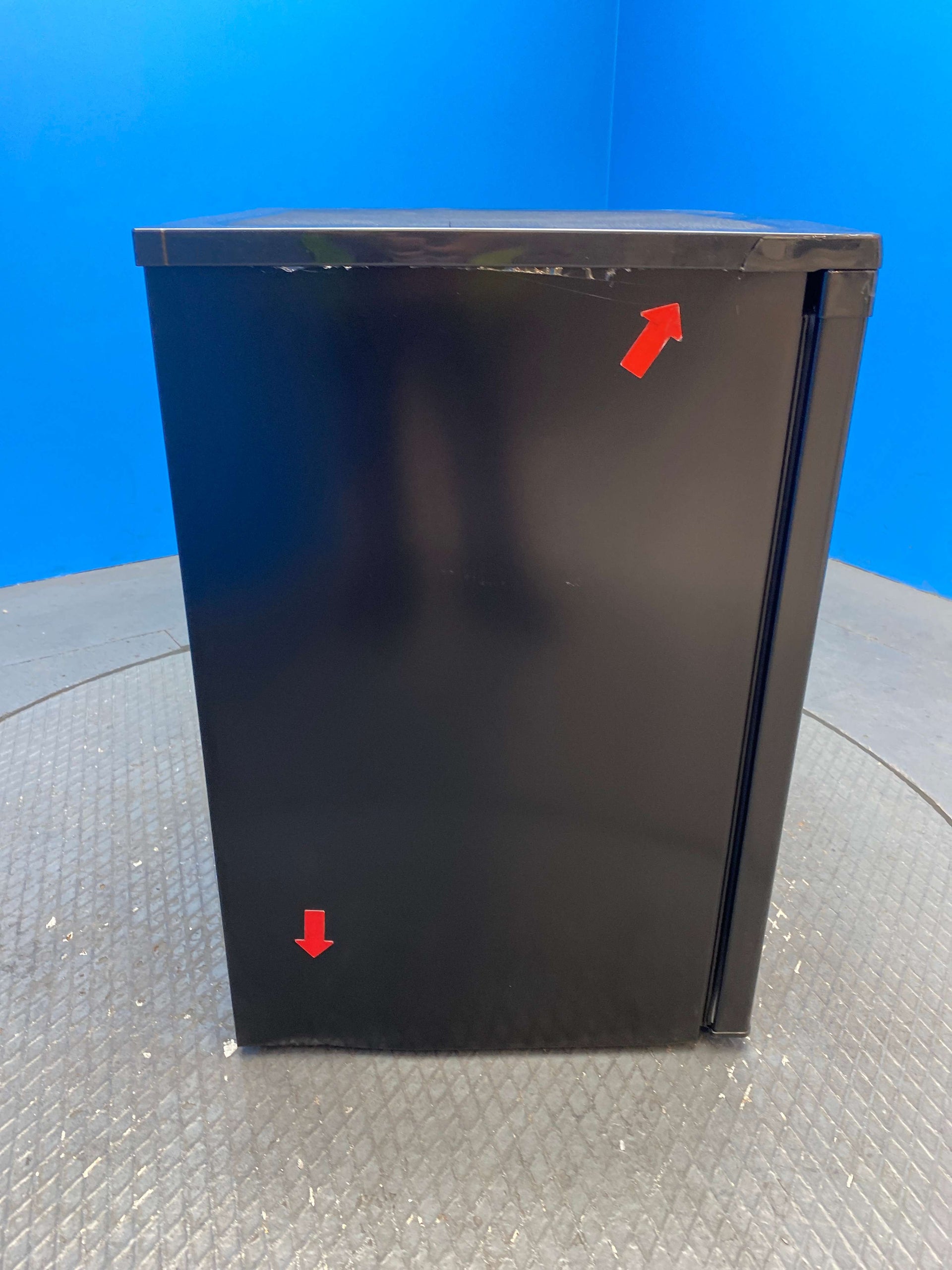 Igenix IG355B 94 Litre Under Counter Freezer