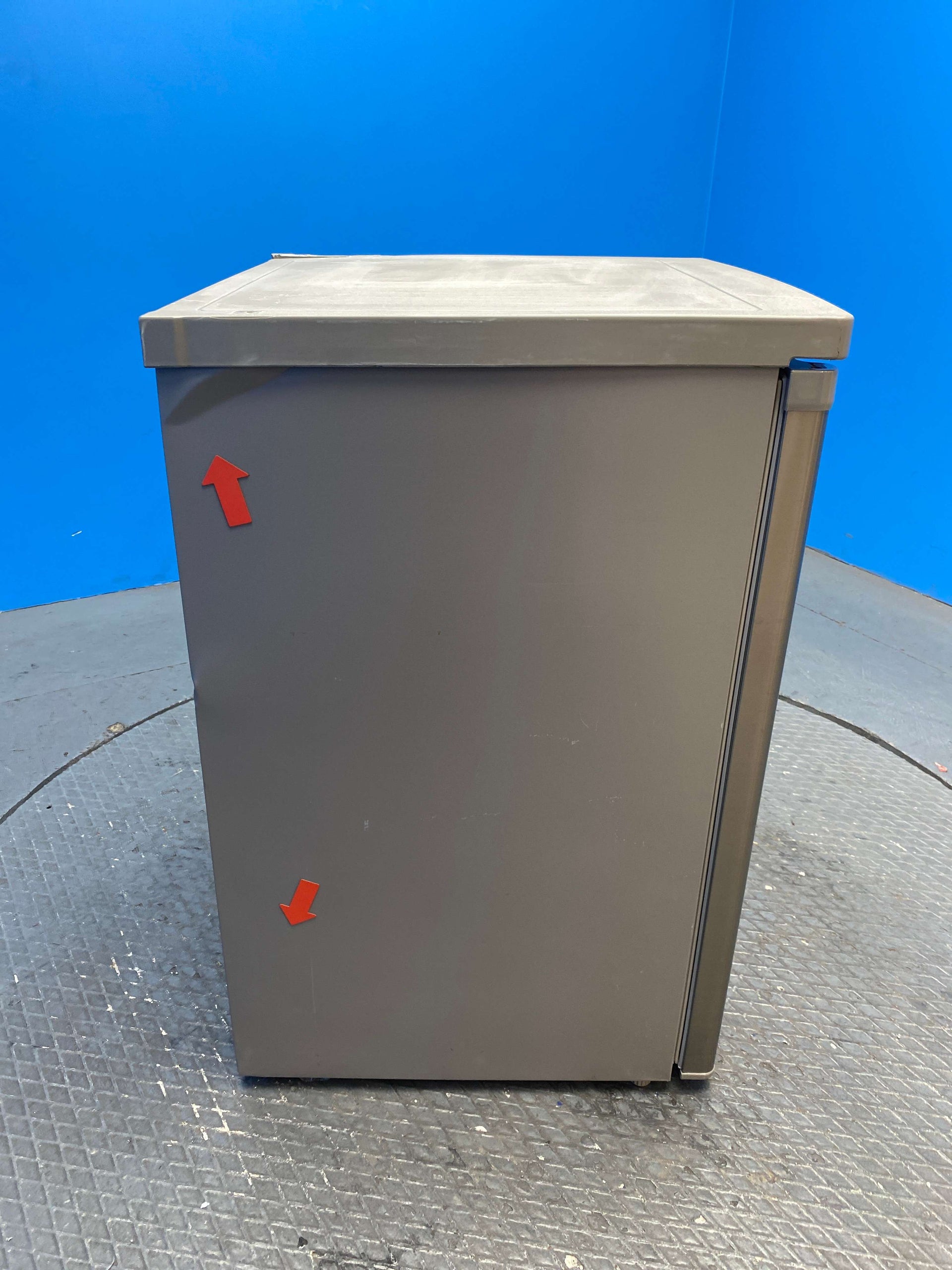 Igenix IG255X 136 Litre Undercounter Fridge