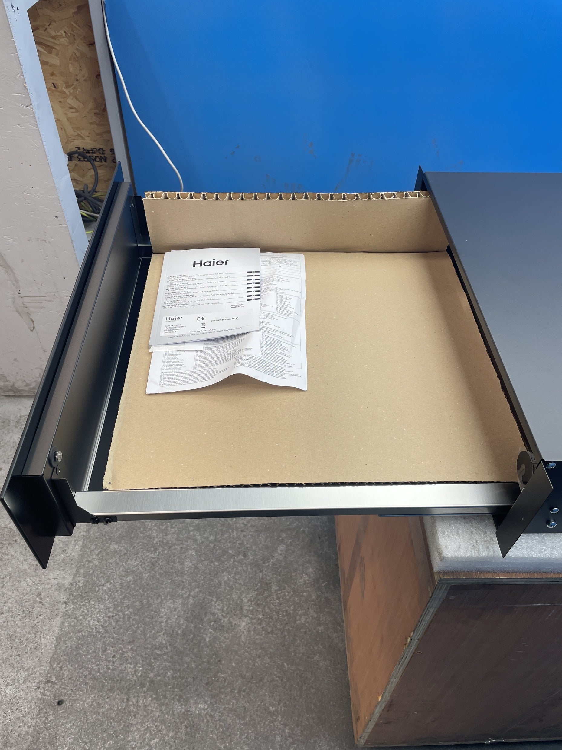 #GRC-154-383 - Haier HWD14ID6E Series 6 14cm Built-In Black Glass Warming Drawer