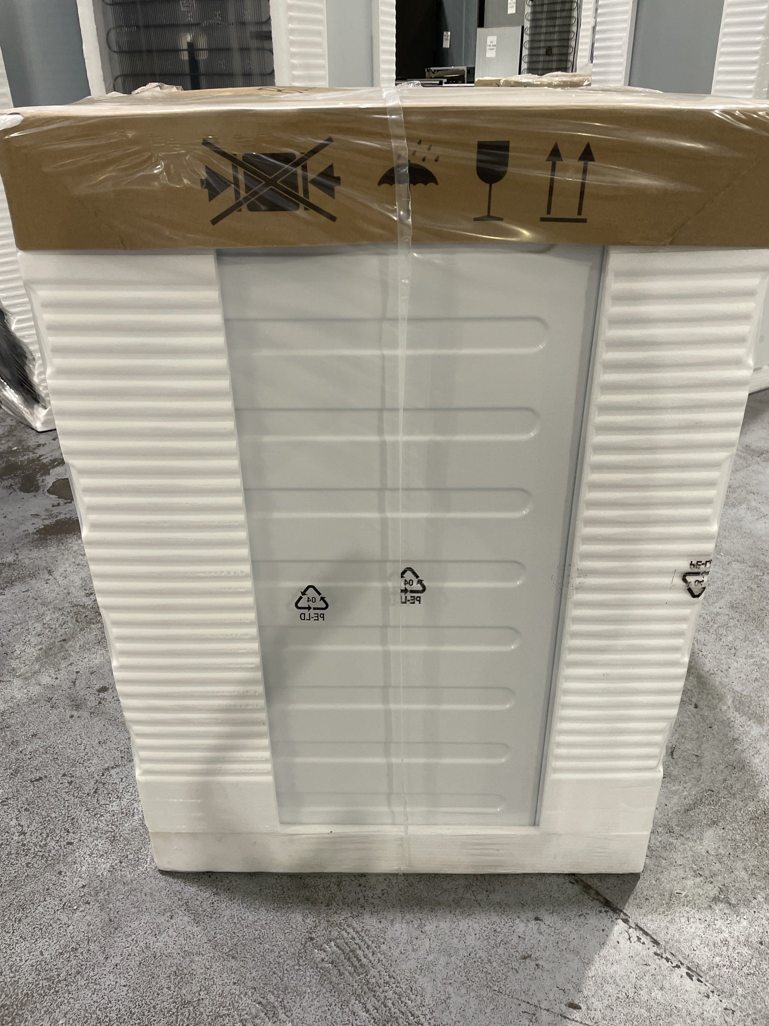 #GRC-142-787 - AEG 7000 Series L7FE7261BI Integrated 7kg 1200rpm Washing Machine