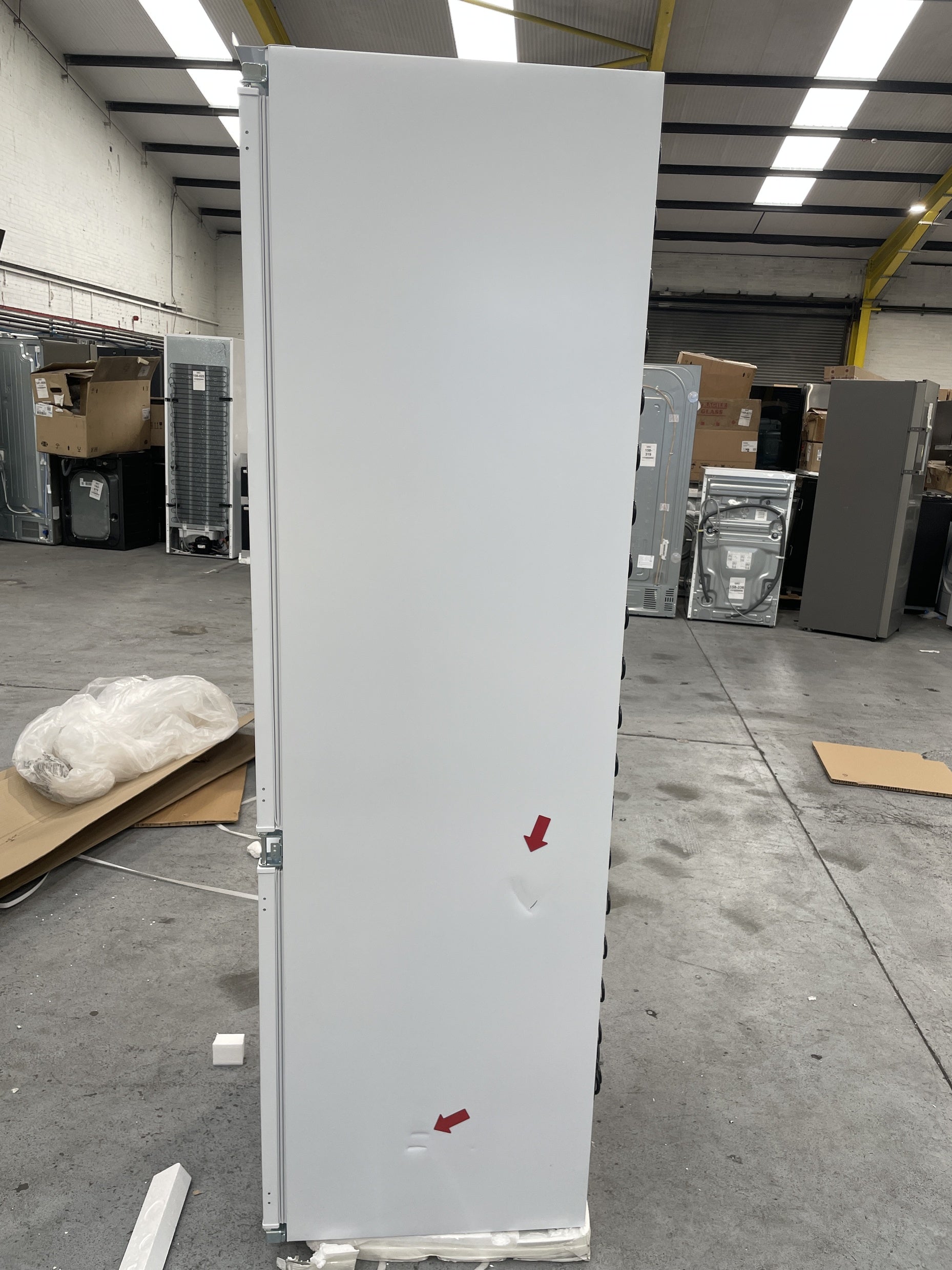 #GRC-157-912 - Candy CBBMT18EK Integrated 244 Litre Smart Fridge Freezer
