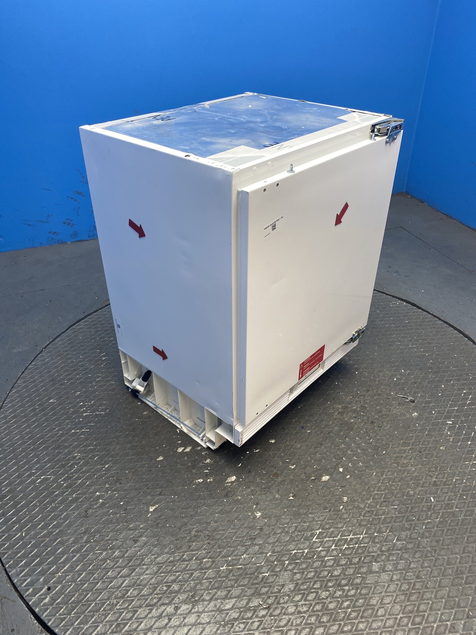 AEG OAB7N82EF 7000 Series NoFrost 85 Litre Integrated Freezer