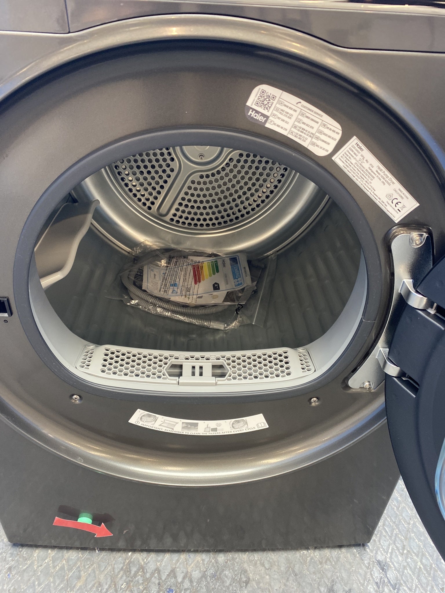 Haier HD90-A2939S Series 3 9kg Heat Pump Tumble Dryer