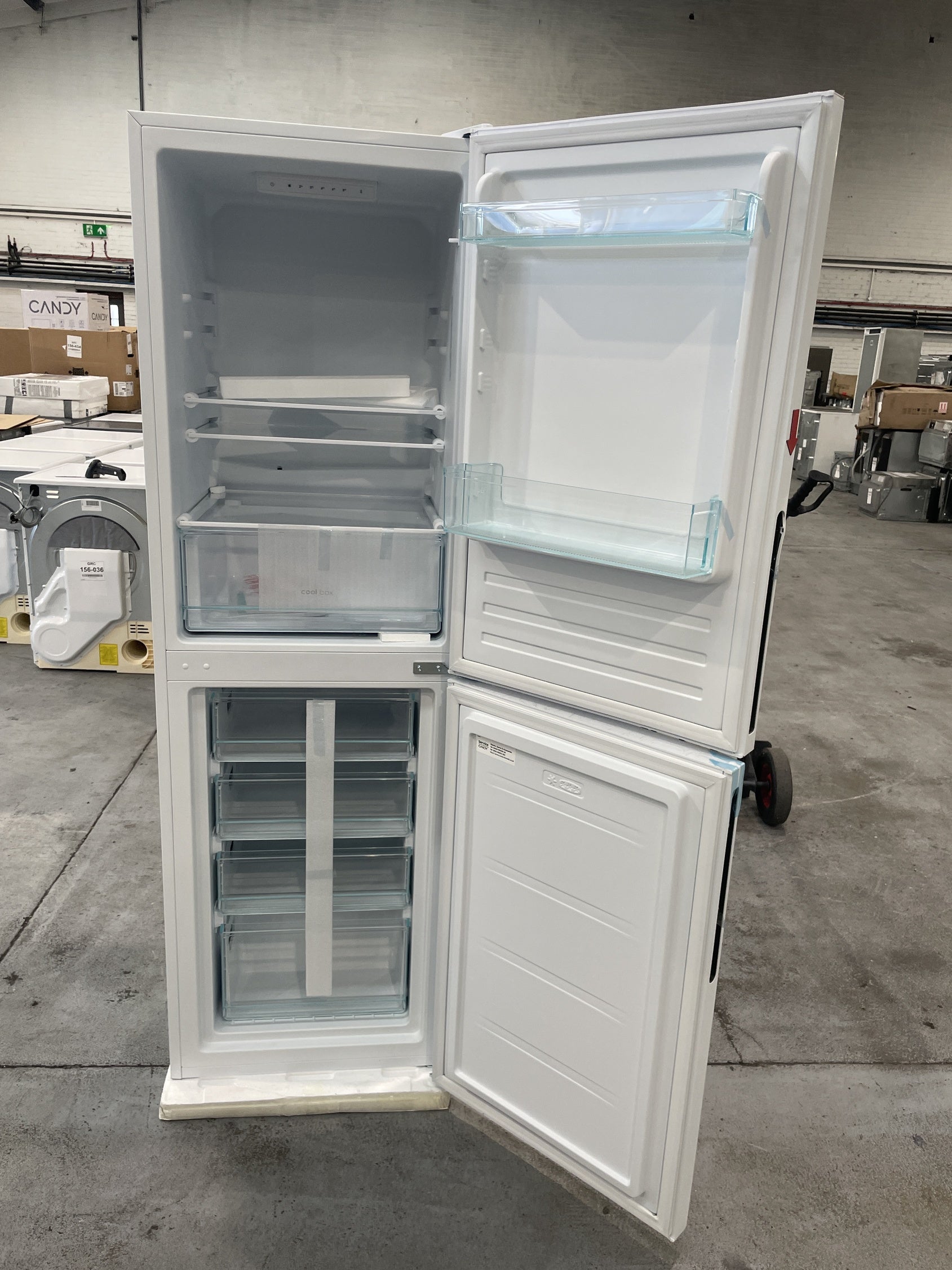 #GRC-156-077 - Candy CCT3L517EWK 252 Litre Combi Fridge Freezer