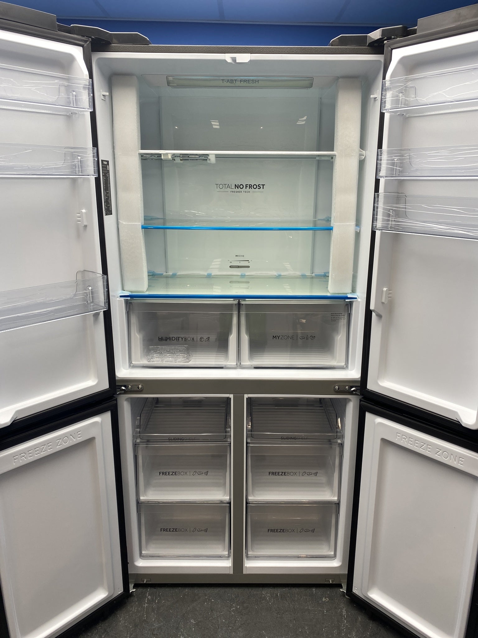 Haier HCR5919ENMB American Style Series 5 528 Litre Fridge Freezer