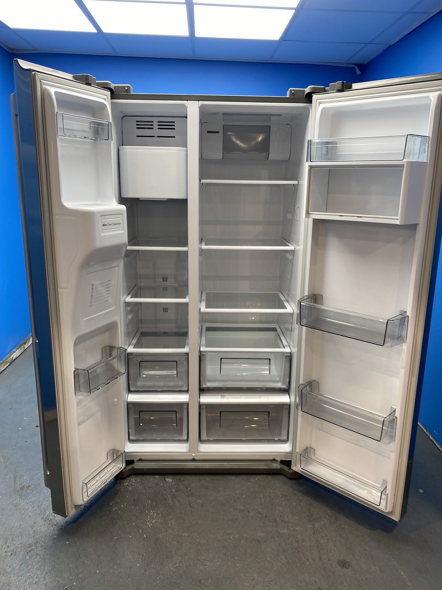 AEG RMB76111NX American-Style Fridge Freezer with Ice and Water