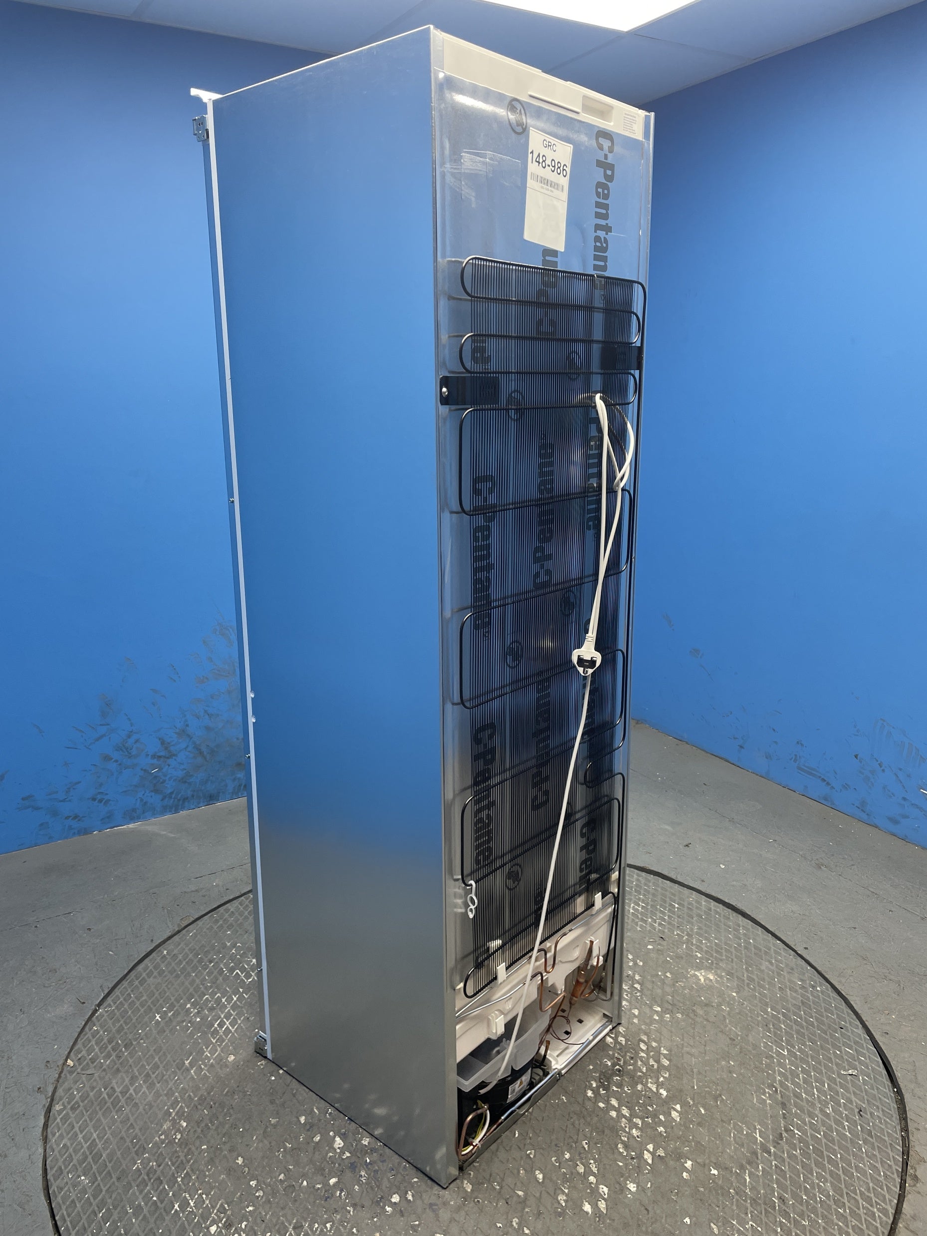 #GRC-148-986 - Bosch GIN81VEE0G Serie 4 Built-in Frost Free Upright Freezer