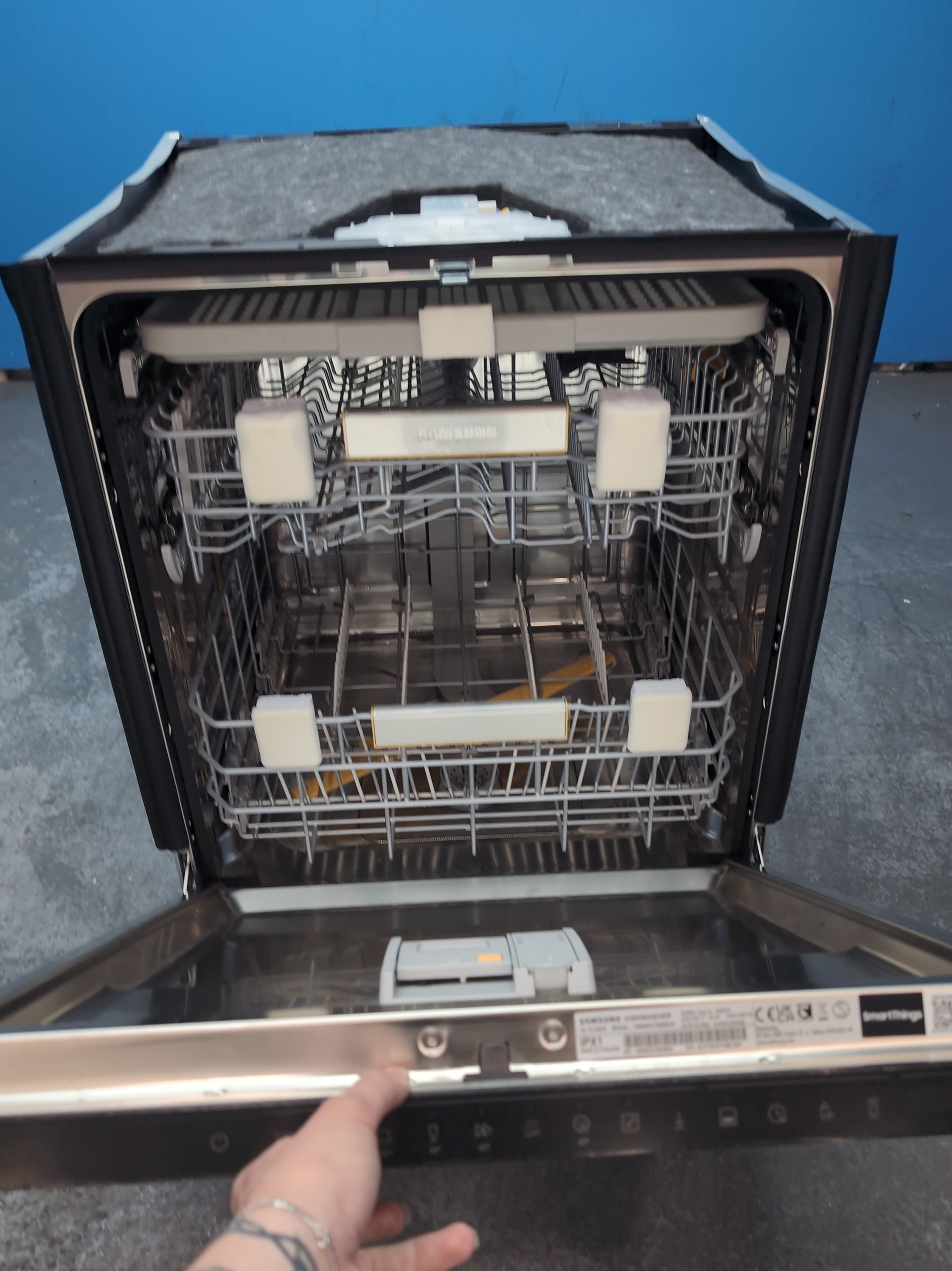 #GRC-163-531 - Samsung Series 6 60cm Integrated Dishwasher – 14 Place Settings, SmartThings