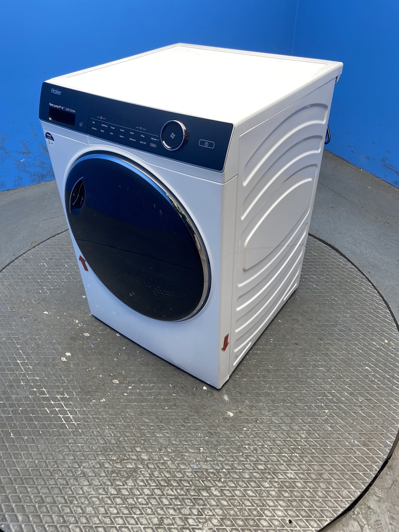 Haier HD90-A3Q979U1 9kg Heat Pump Tumble Dryer
