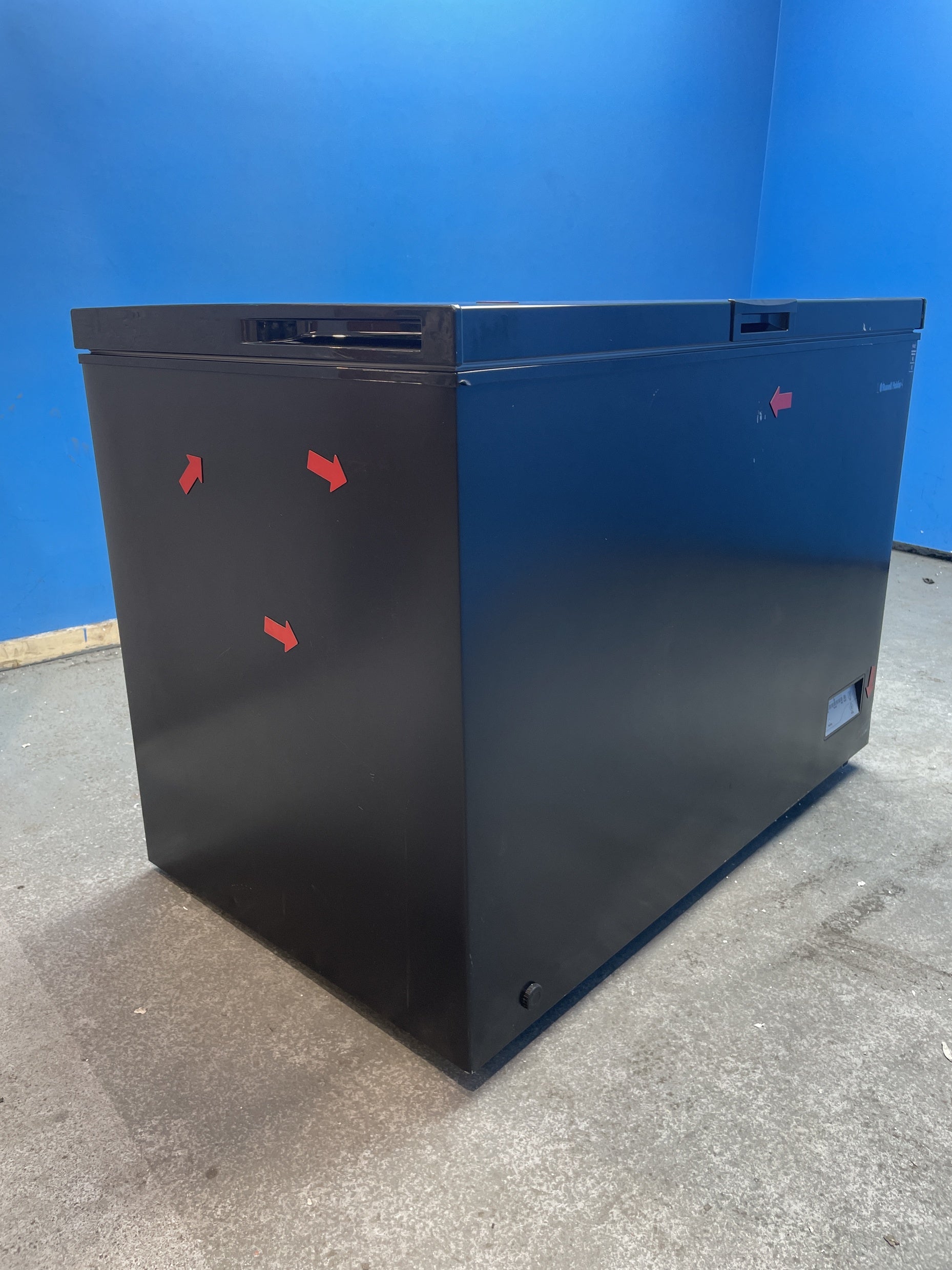 #GRC-157-953 - Russell Hobbs RH300CF201B 308Litre Chest Freezer