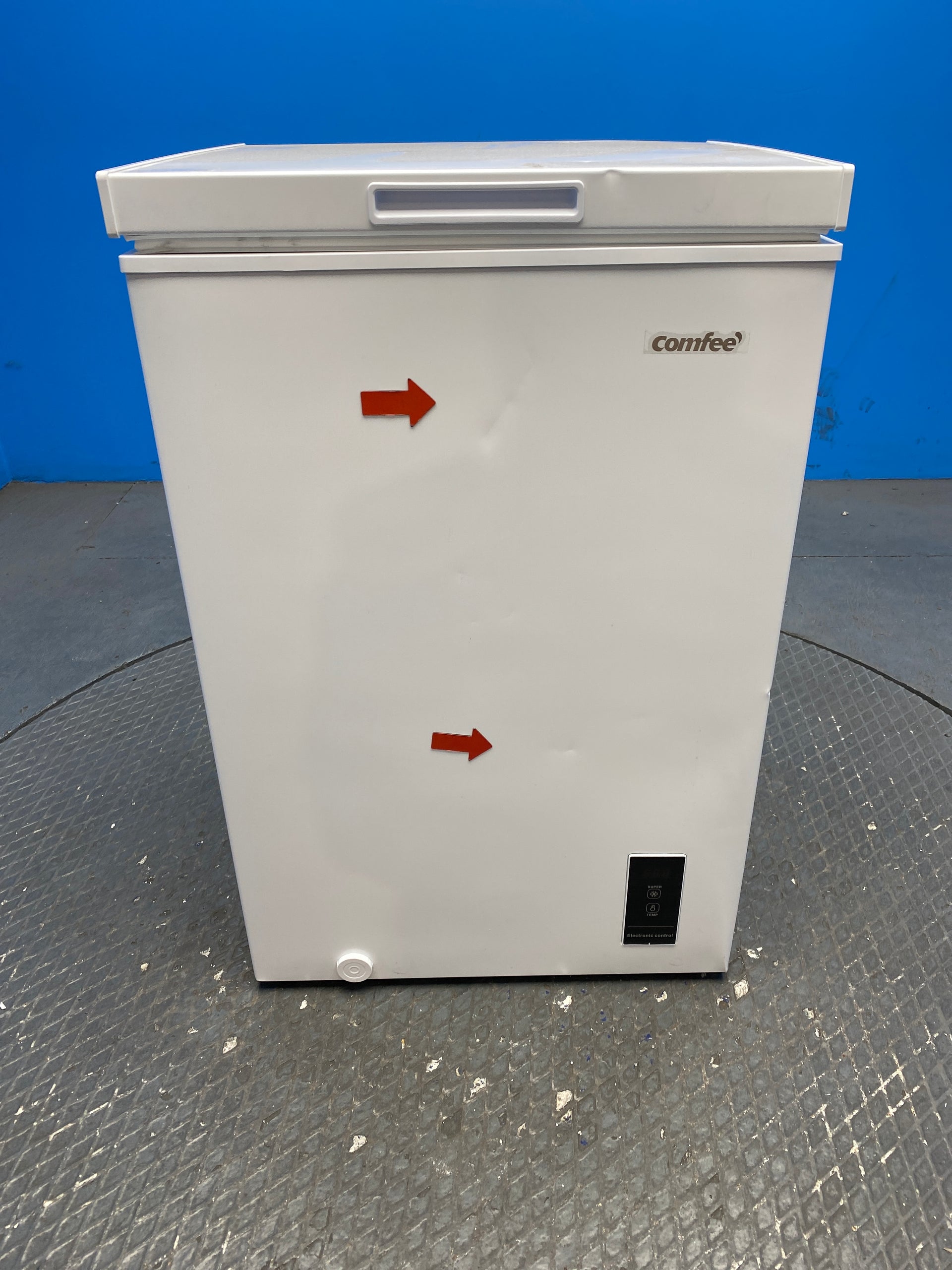COMFEE' RCC100WH2E 99L Chest Freezer with Digital Control