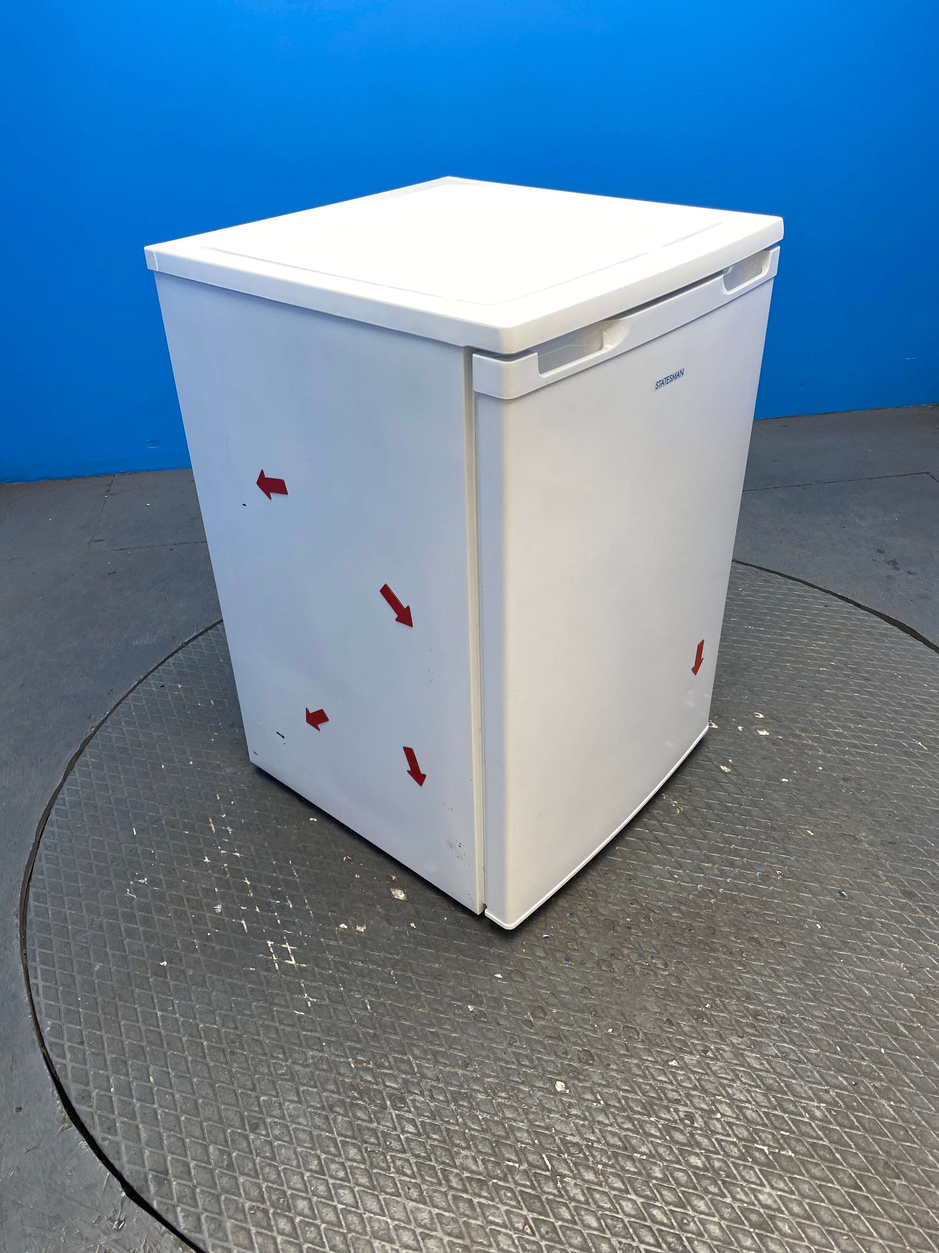 Statesman R155W 55cm Under Counter Fridge