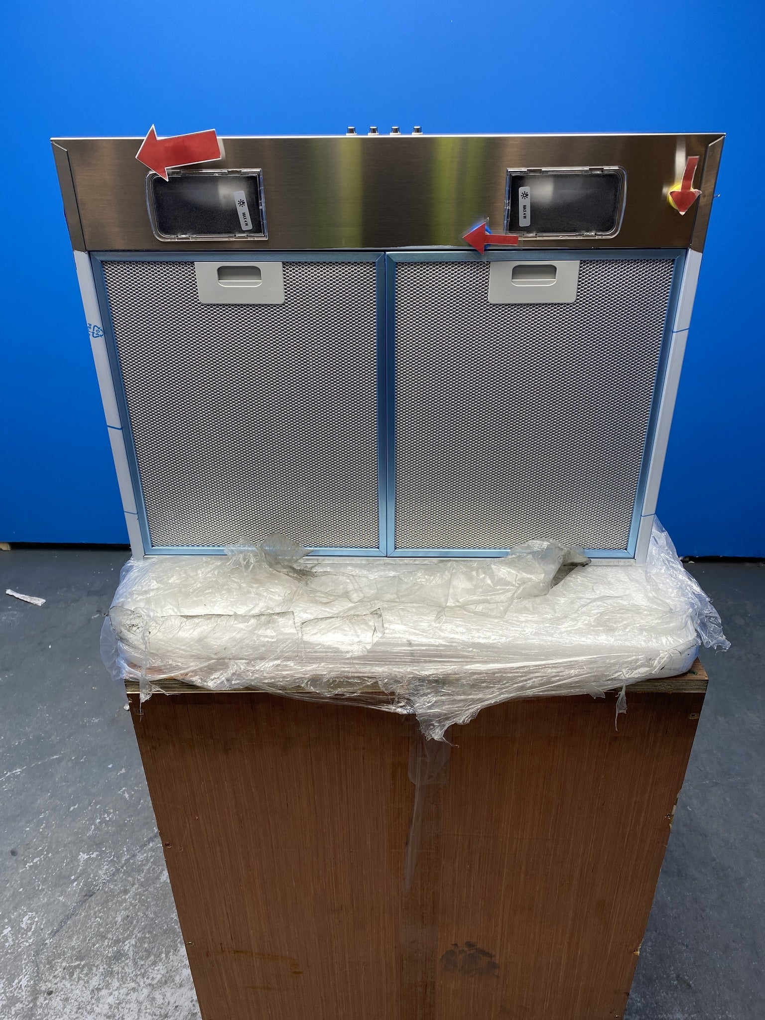 #GRC-150-213 - AEG LFC316X 60cm Stainless Steel Pyramid Chimney Hood