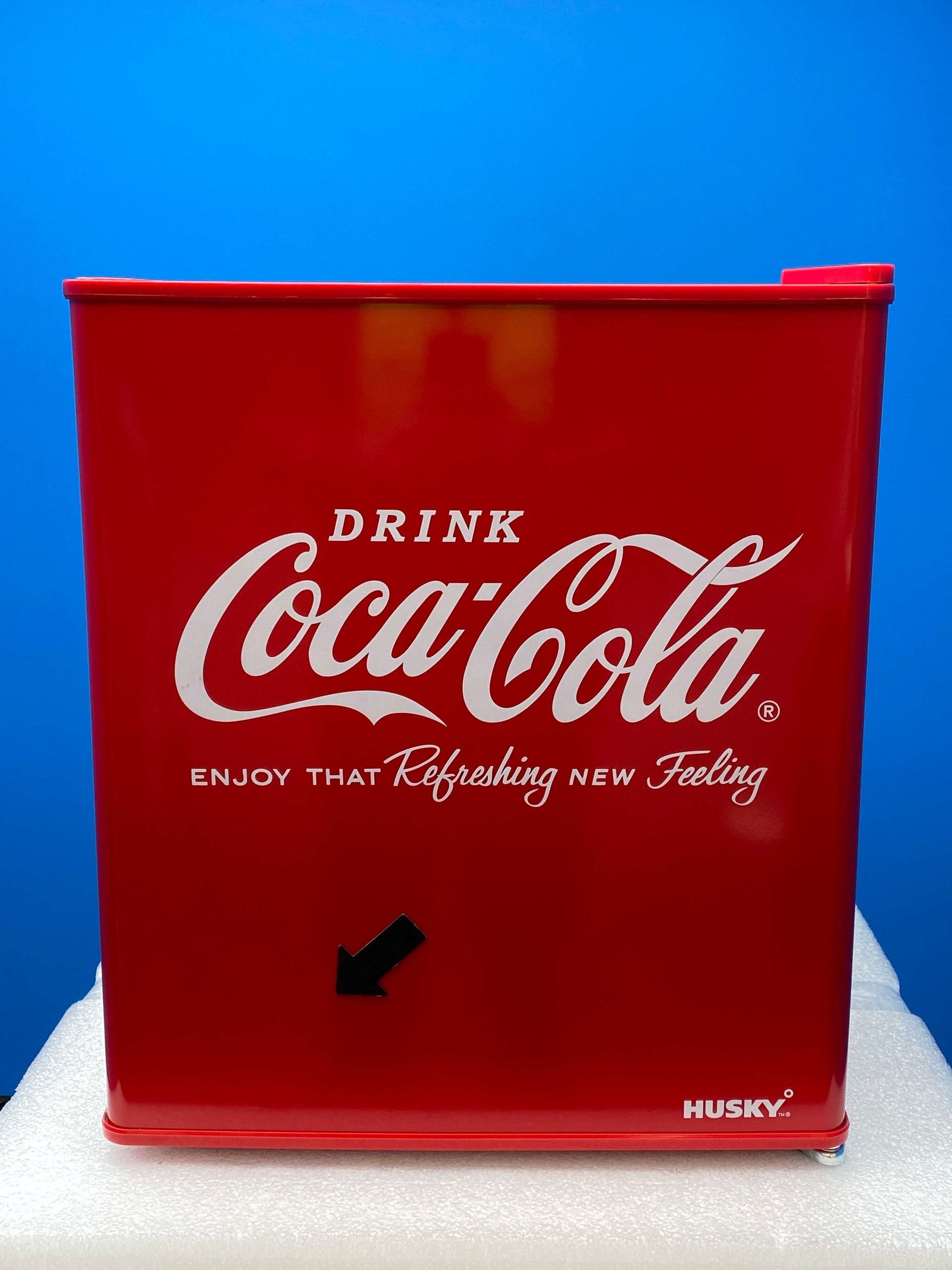 Husky HU0196 Licensed Coca-Cola Mini Drinks Fridge