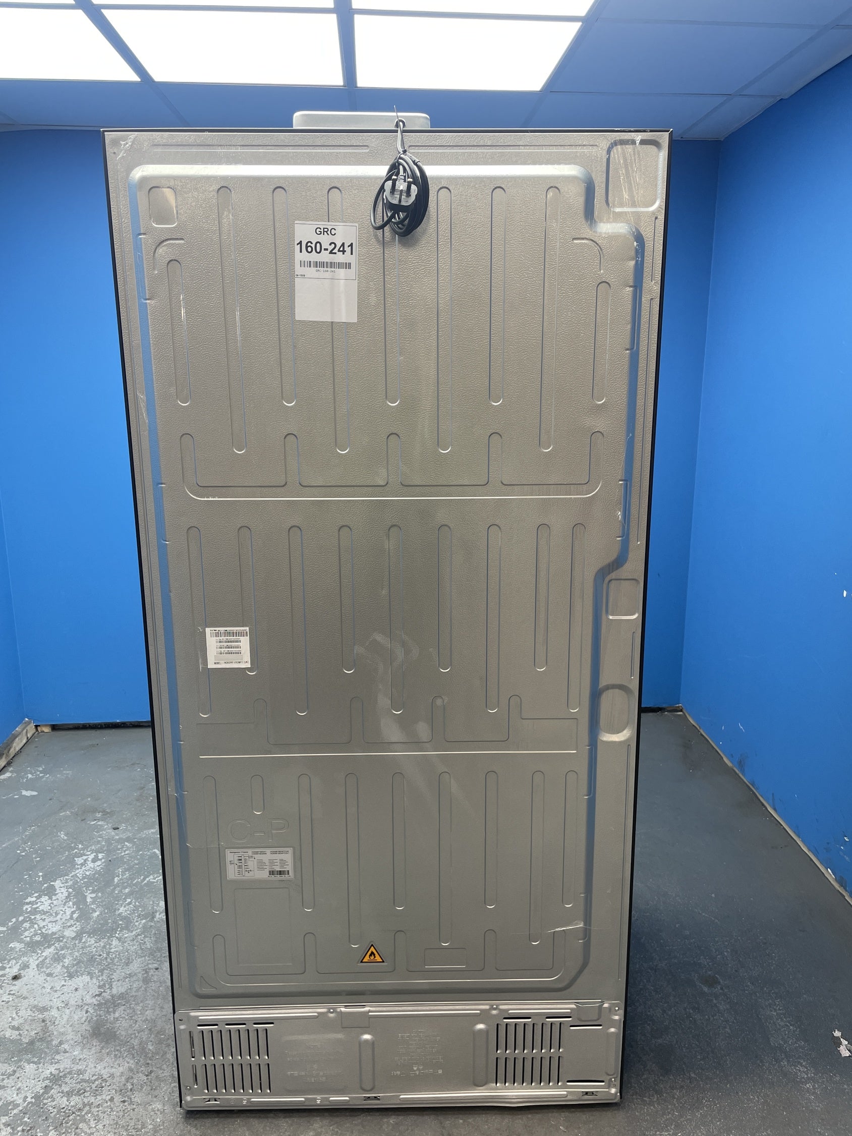 #GRC-160-241 - Haier Cube 90 Series 3 HCR39F19EWPT(UK) American Fridge Freezer