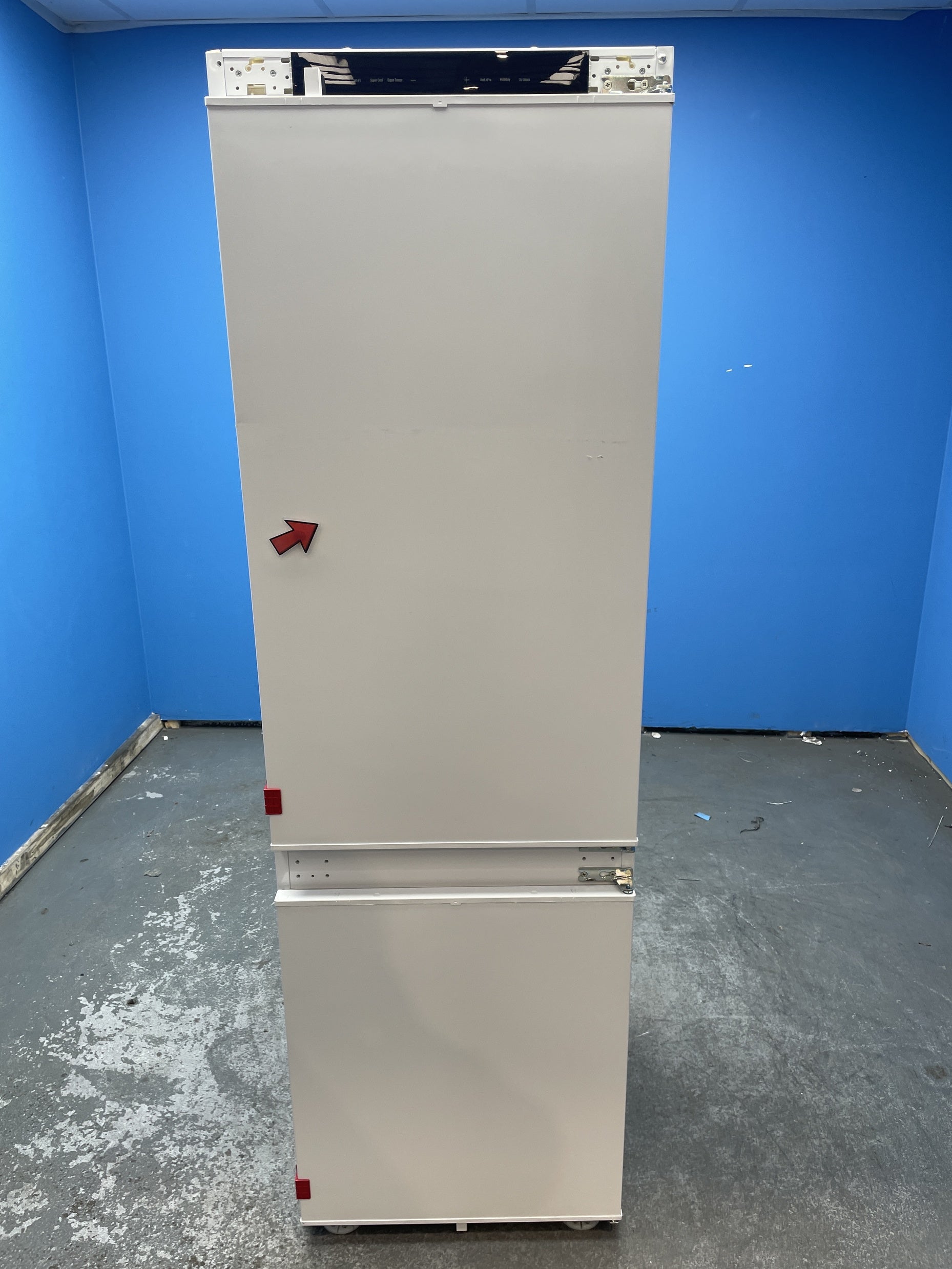 #GRC-156-916 - Haier Series 6 HBQW5518EK Built-In No Frost Fridge Freezer