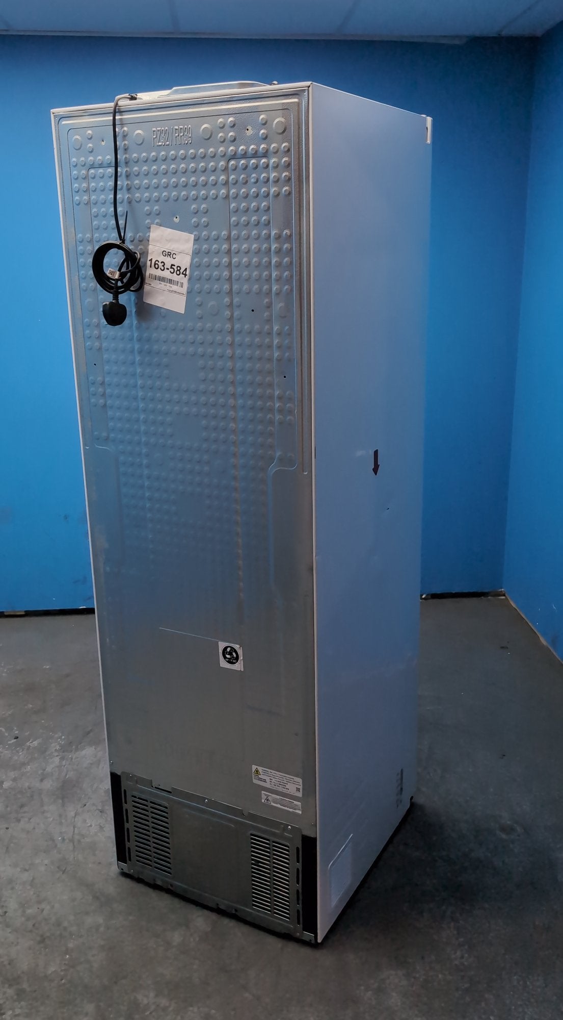 #GRC-163-584 - Samsung Tall Upright Freezer – 323L Capacity, Total No Frost, SmartThings WiFi