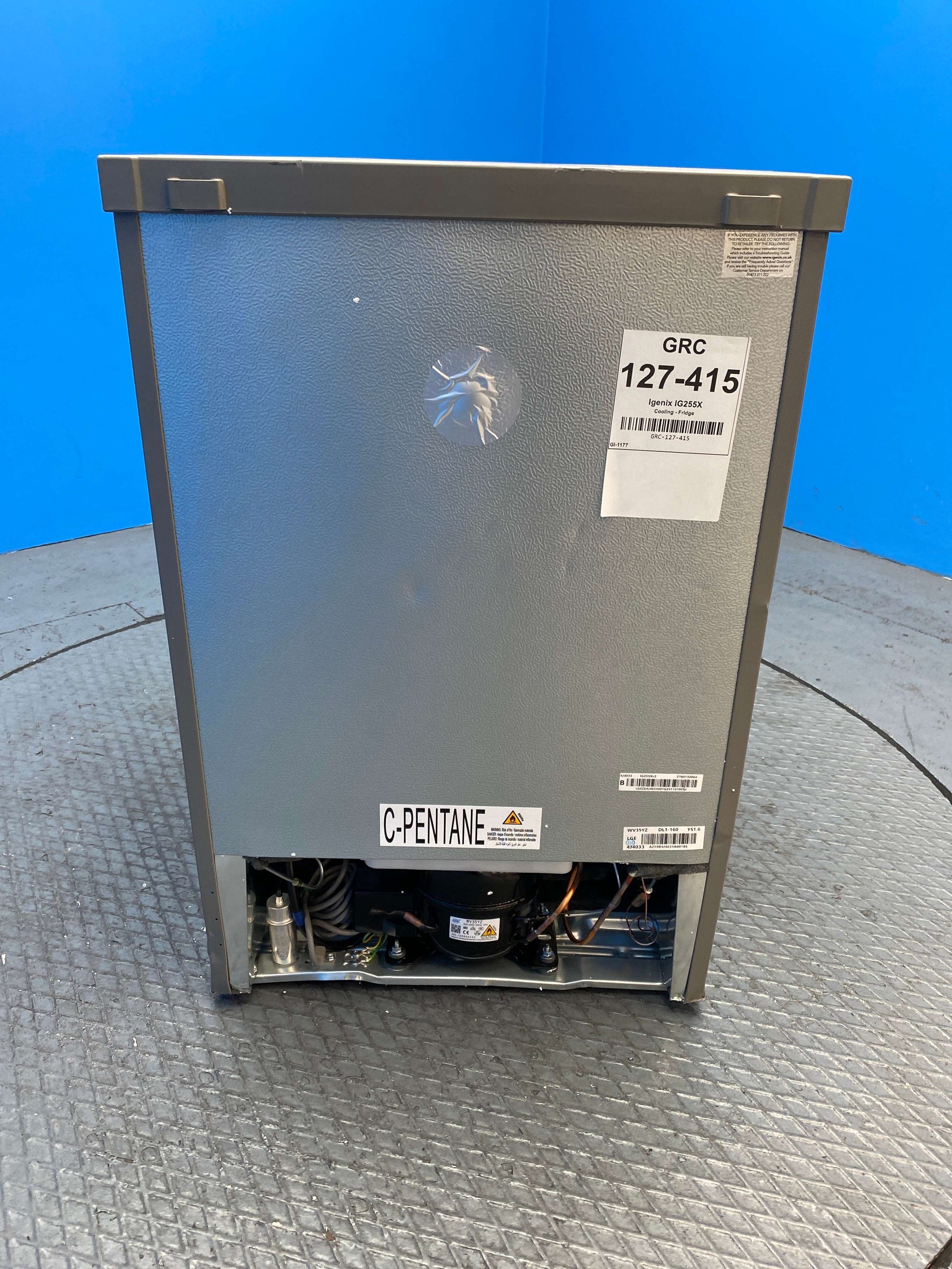 Igenix IG255X 136 Litre Undercounter Fridge