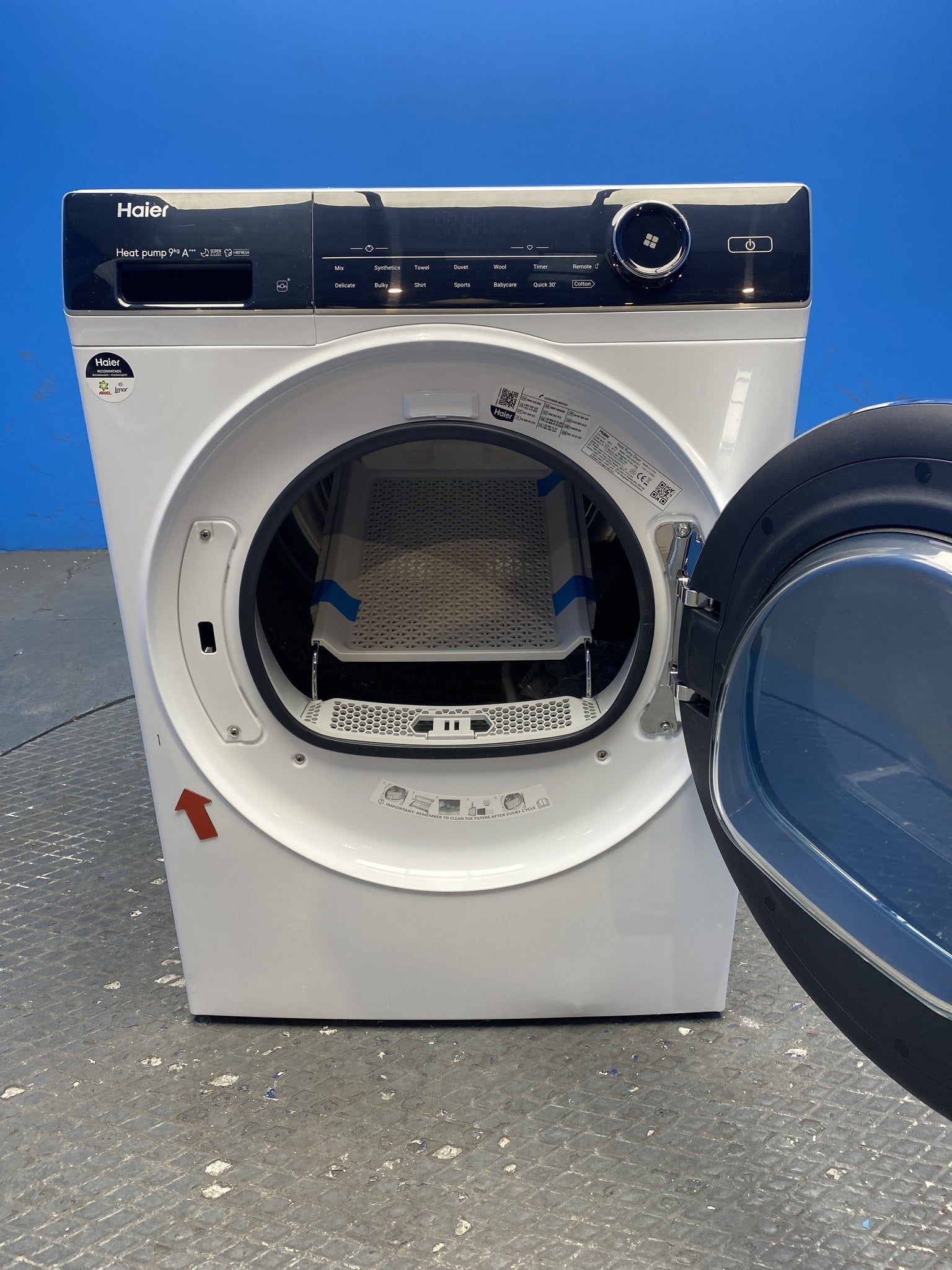Haier HD90-A3Q979U1 9kg Heat Pump Tumble Dryer