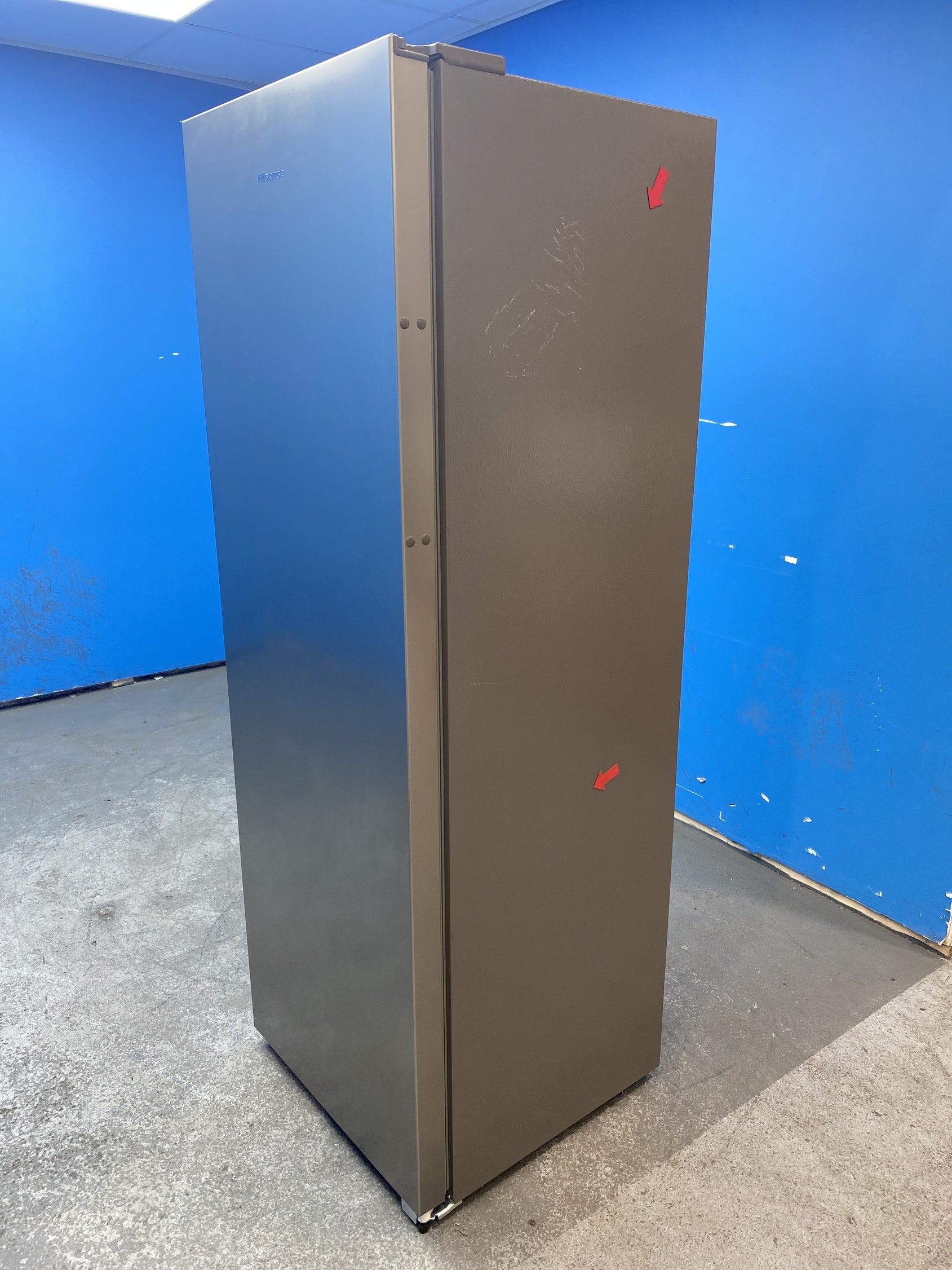 #GRC-157-650 - Hisense RL415N4ACE Tall 322 Litre No Frost Larder Fridge