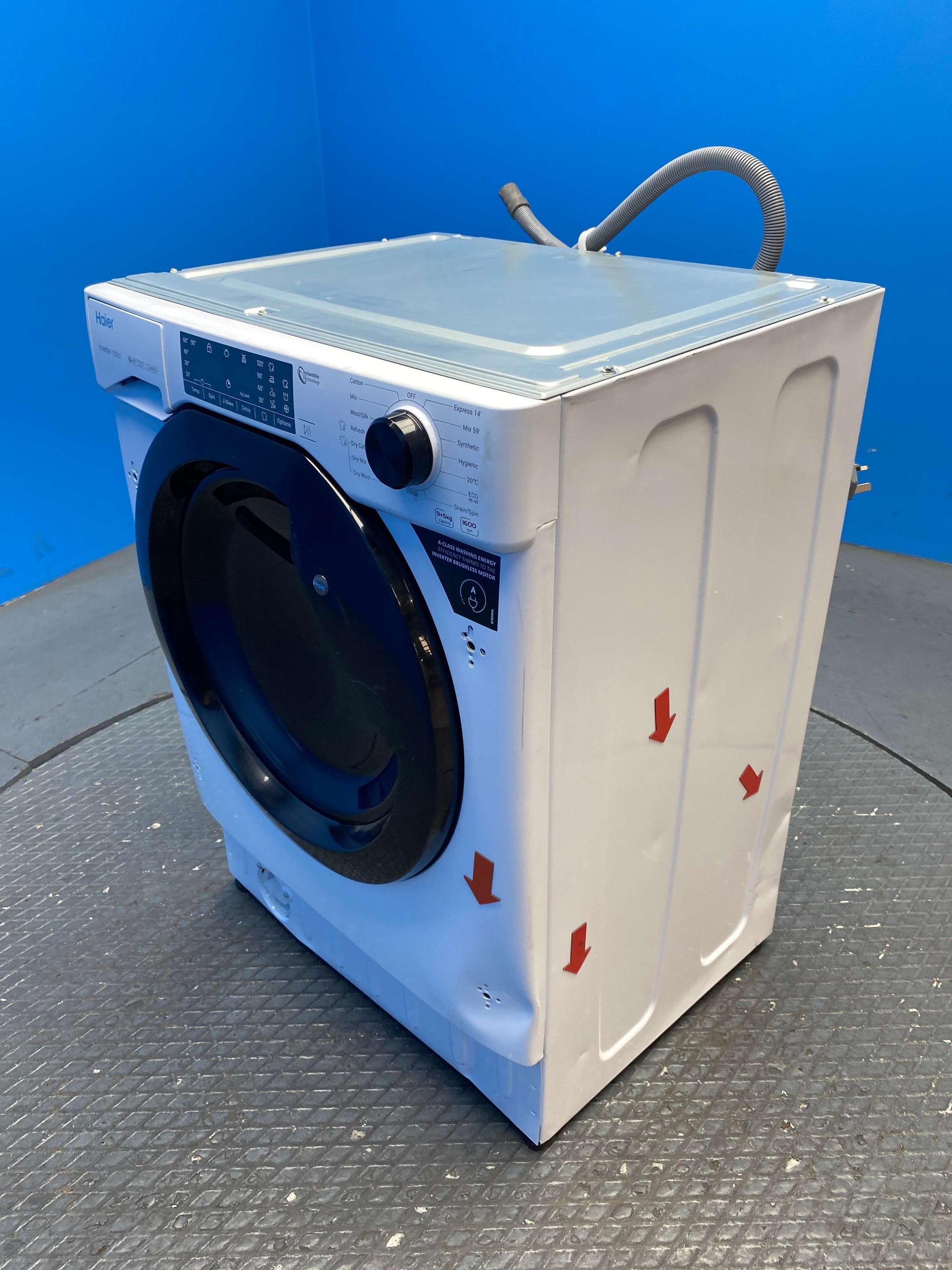 Haier HWDQ90B416FWB Built-in Series 4 9kg / 5kg 1600 Spin Washer Dryer