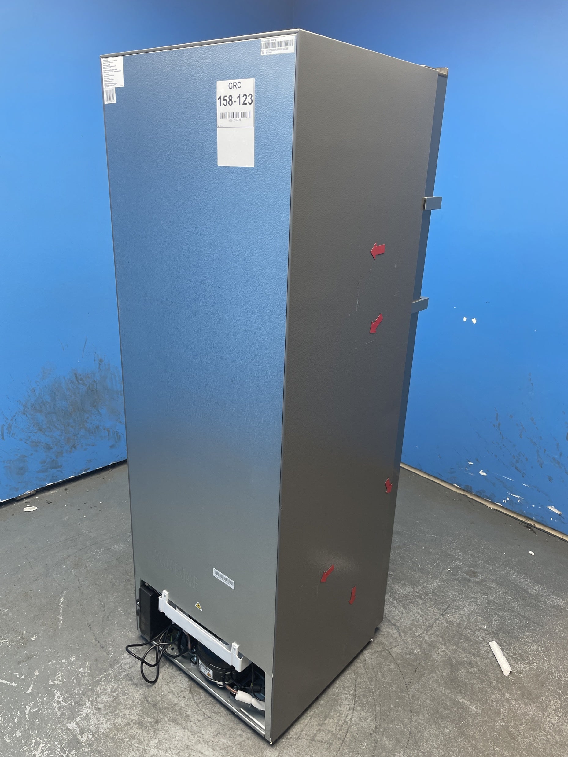 #GRC-158-123 - Hisense FV298N4ACE 240 Litre No Frost Tall Freezer