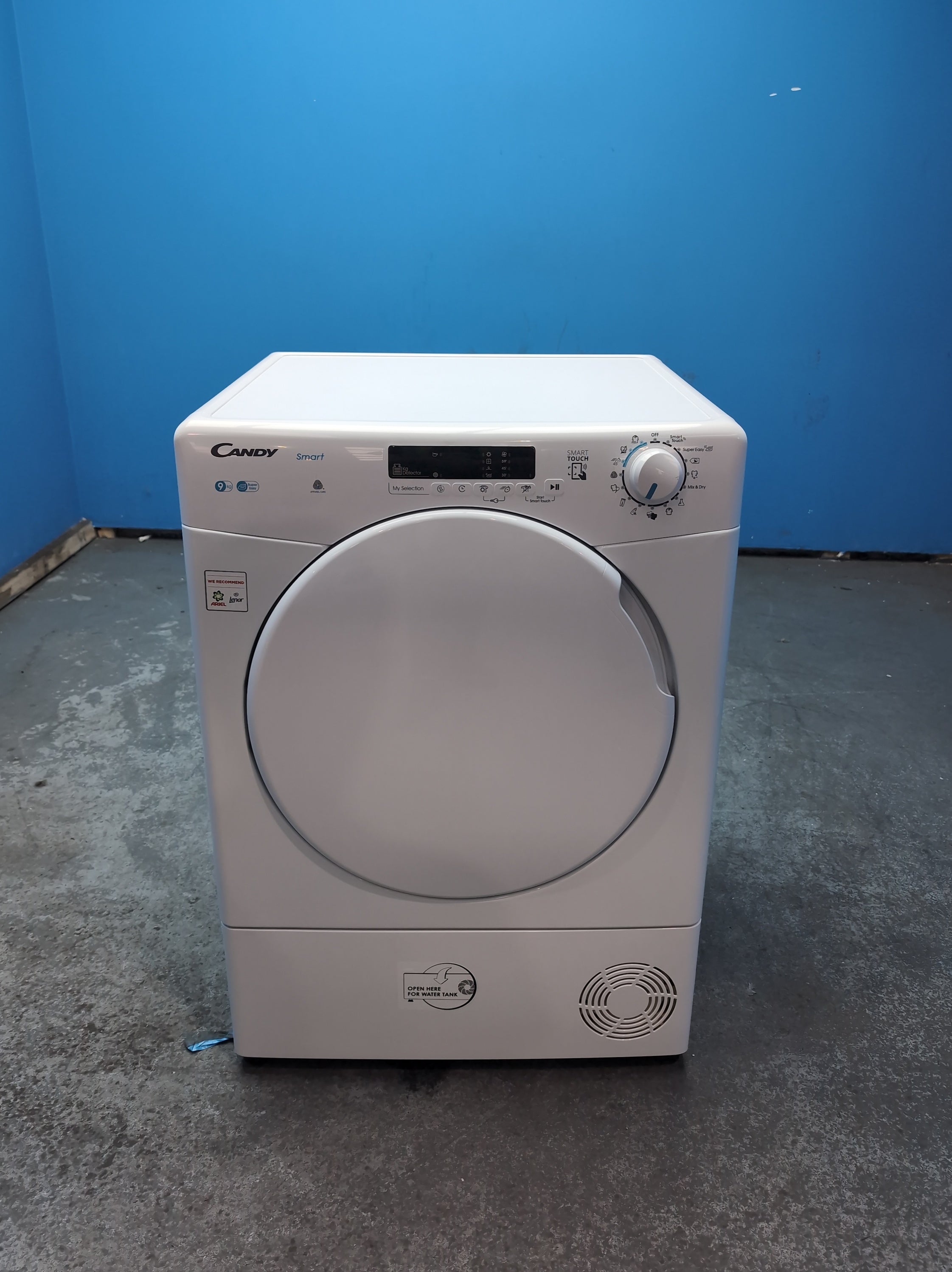 #GRC-163-714 - Candy Smart 9kg Condenser Tumble Dryer – WiFi Connected, White, G Energy Rating