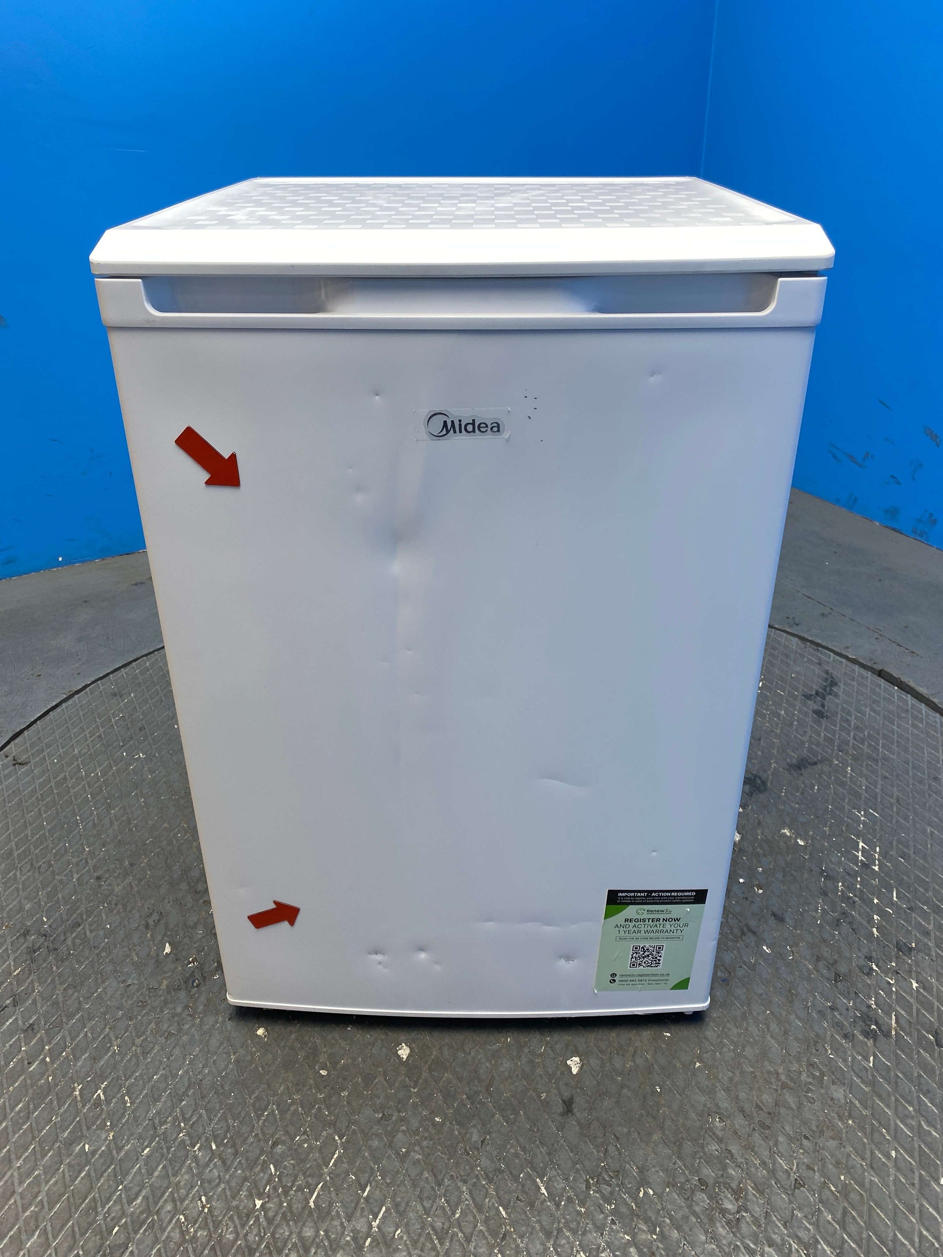 Midea MDRU129FZE01 83L Under Counter Freezer