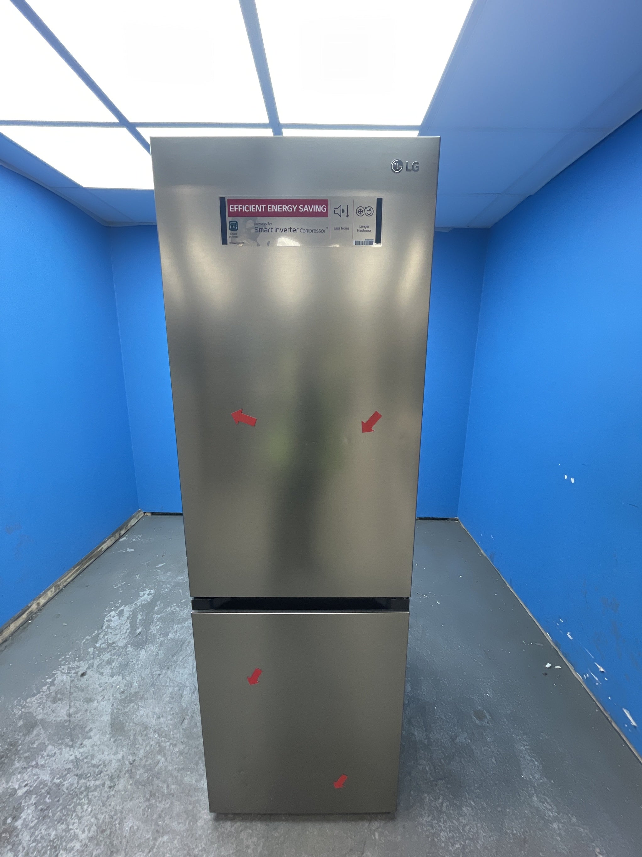 #GRC-163-237 - LG 344L NatureFRESH 60/40 Frost Free Fridge Freezer with DoorCooling