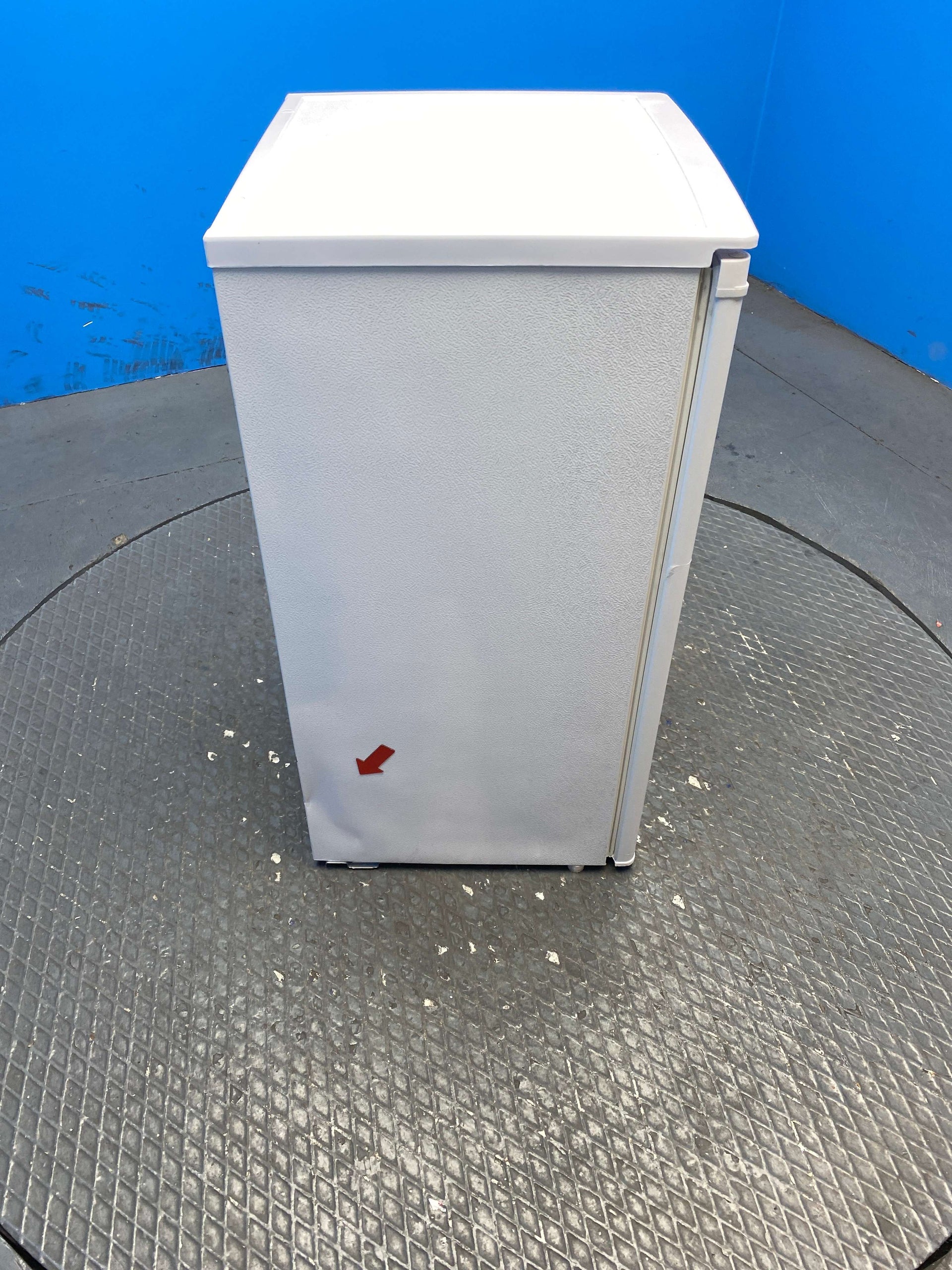 Igenix IG3960 92L Under-Counter Larder Fridge