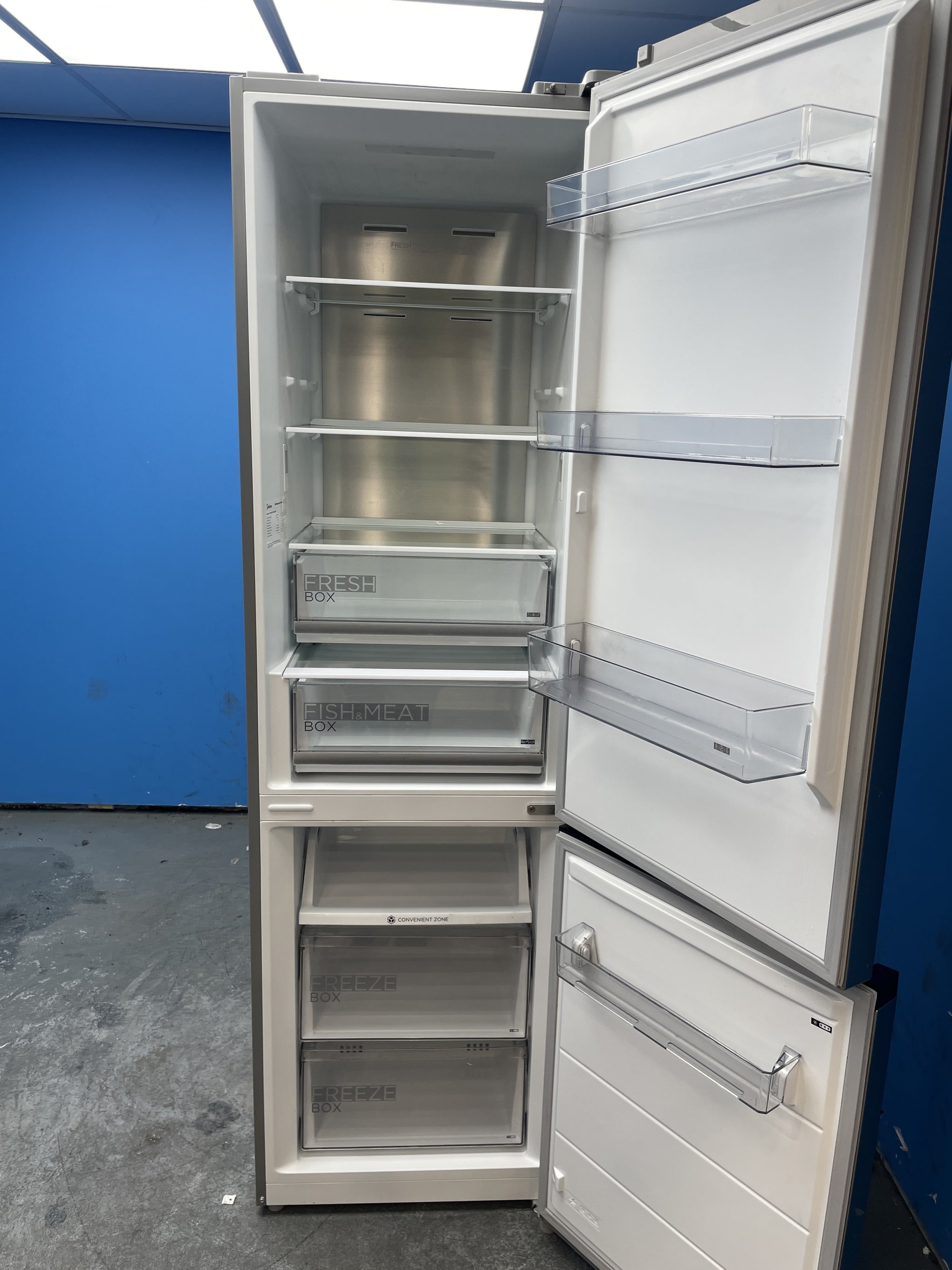#GRC-158-812 - Midea MDRB521MGB02 Total No Frost Fridge Freezer