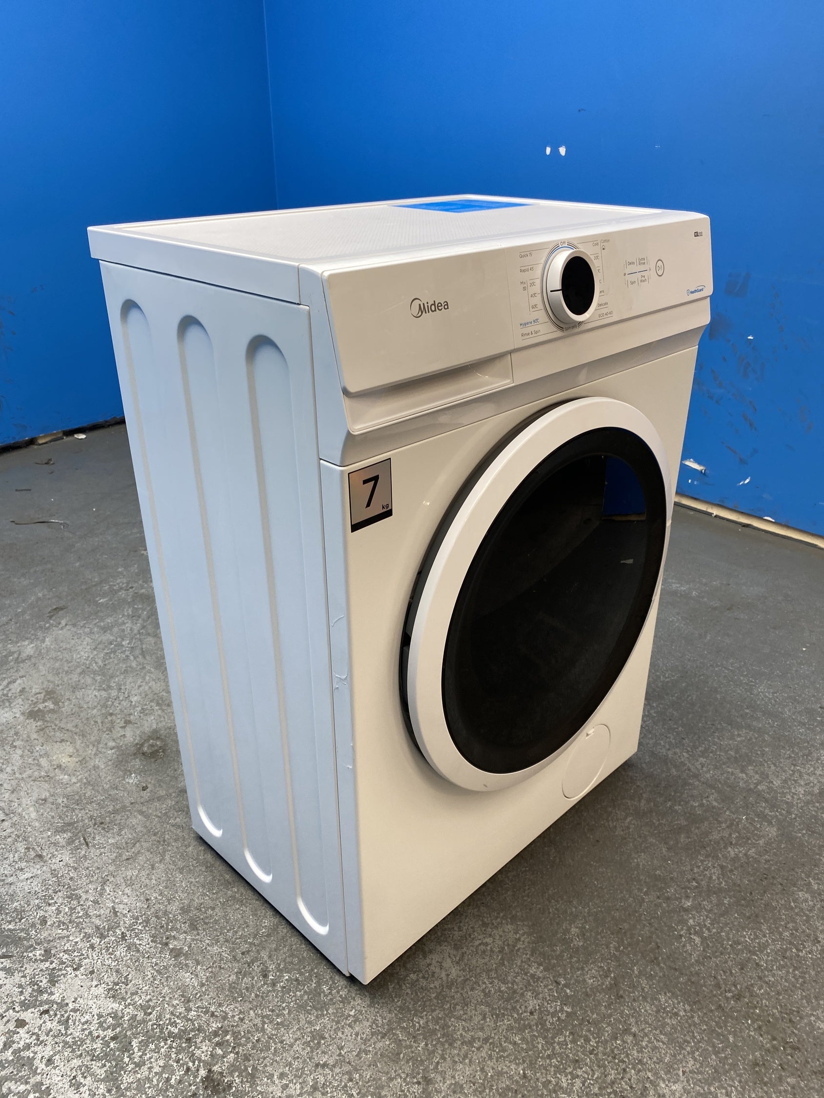 #GRC-156-775 - Midea MF100W70 7kg 1200 Spin Washing Machine