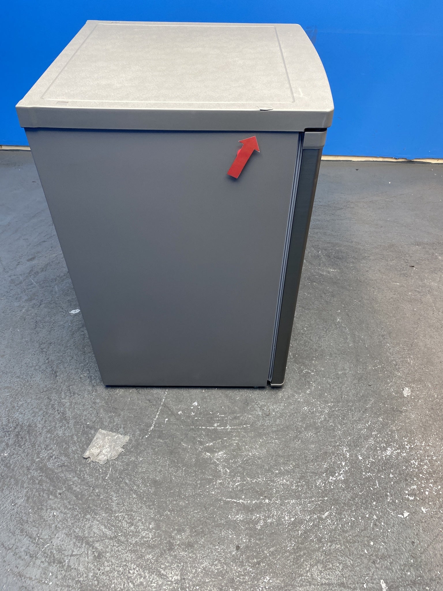 Igenix IG355X 91 Litre Under Counter Freezer