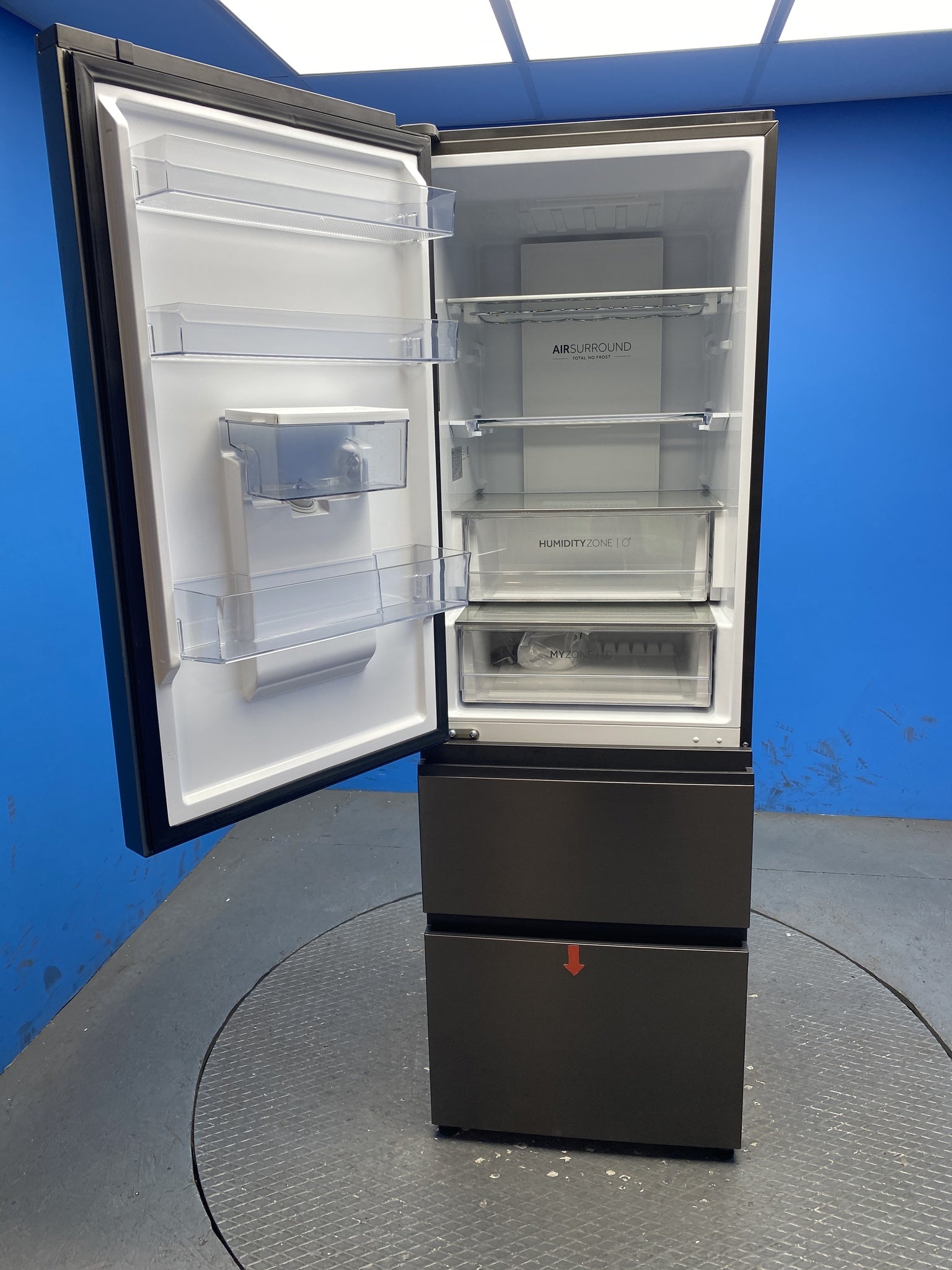 Haier HTW5618EWMP 357L Series 5 60cm 3D No Frost Fridge Freezer